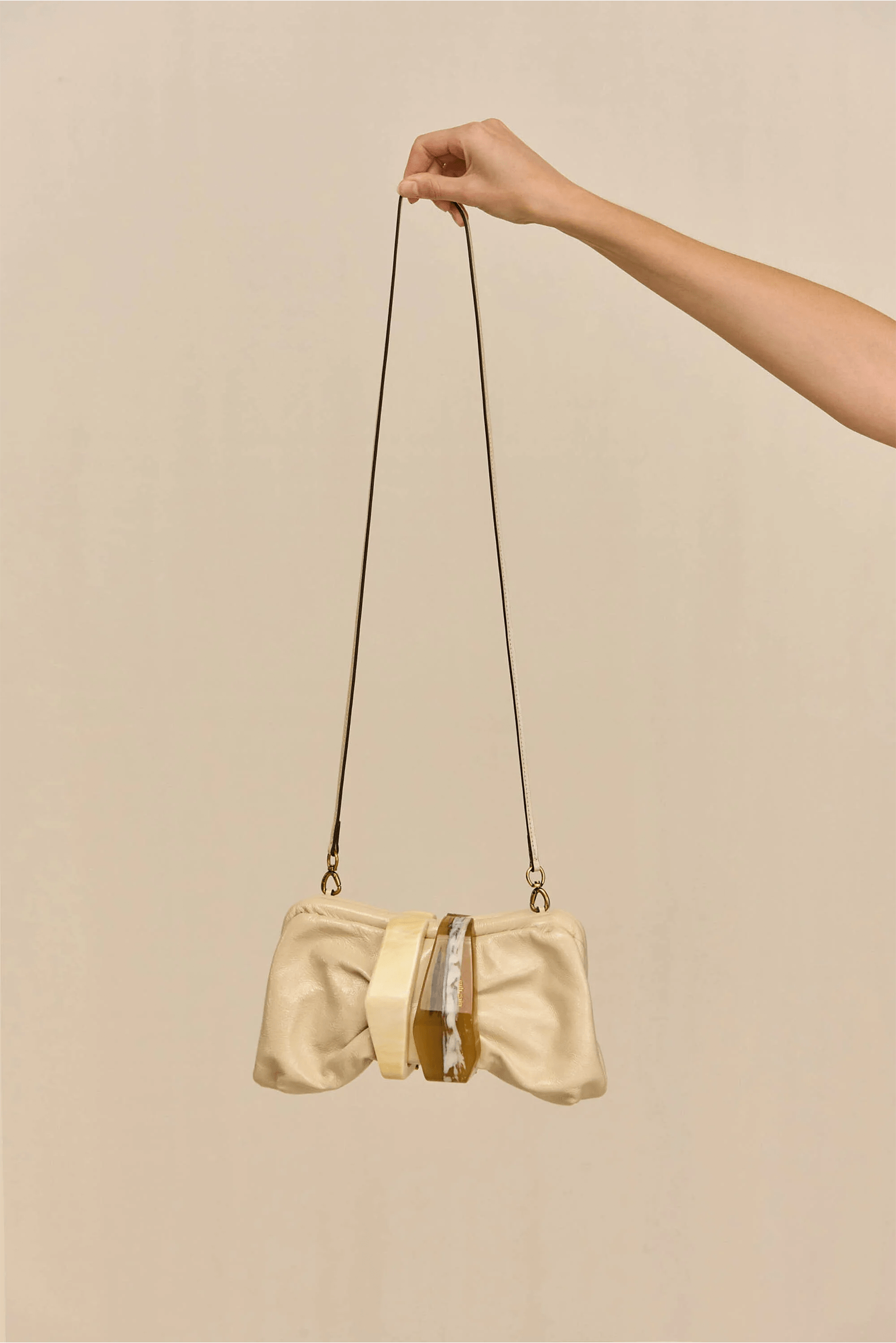 CULT GAIA JULITA CLUTCH | THE NEW TREND