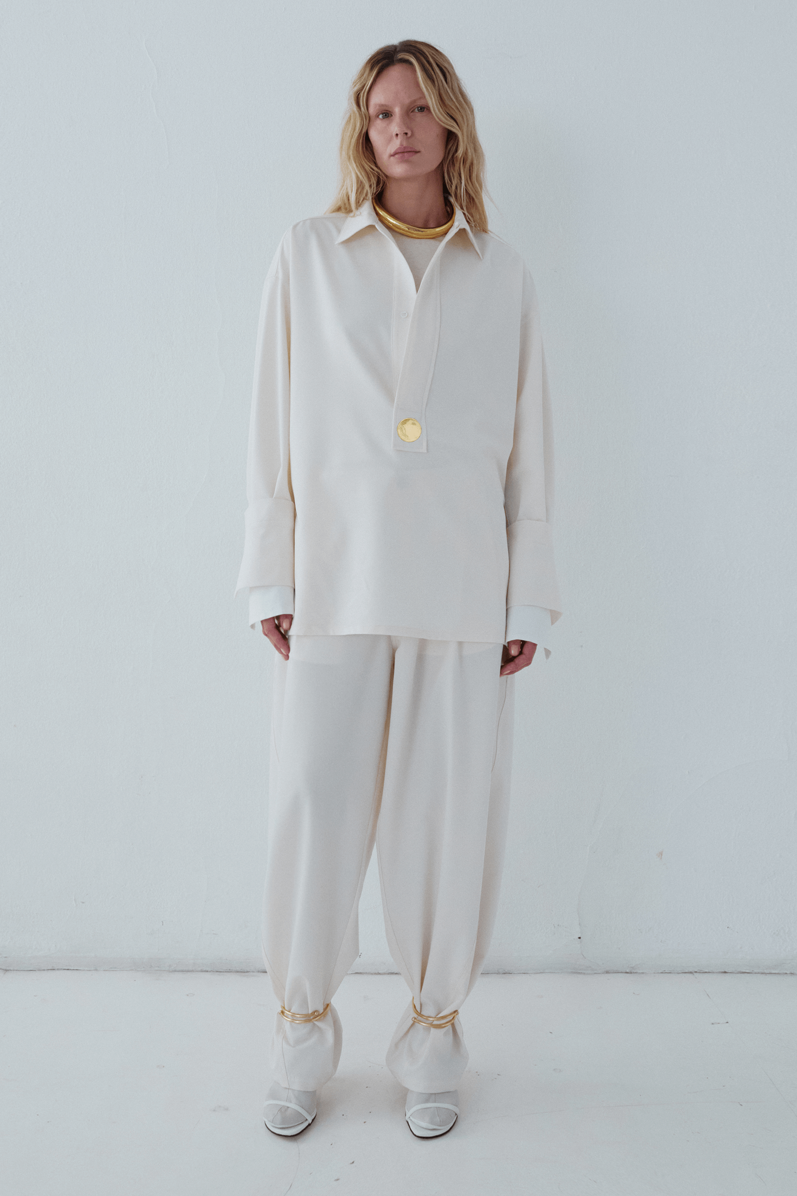 NOEL - LIGHT WOOL POLO TAILORED SHIRT WITH DETACHABLE PIN | THE NEW TREND