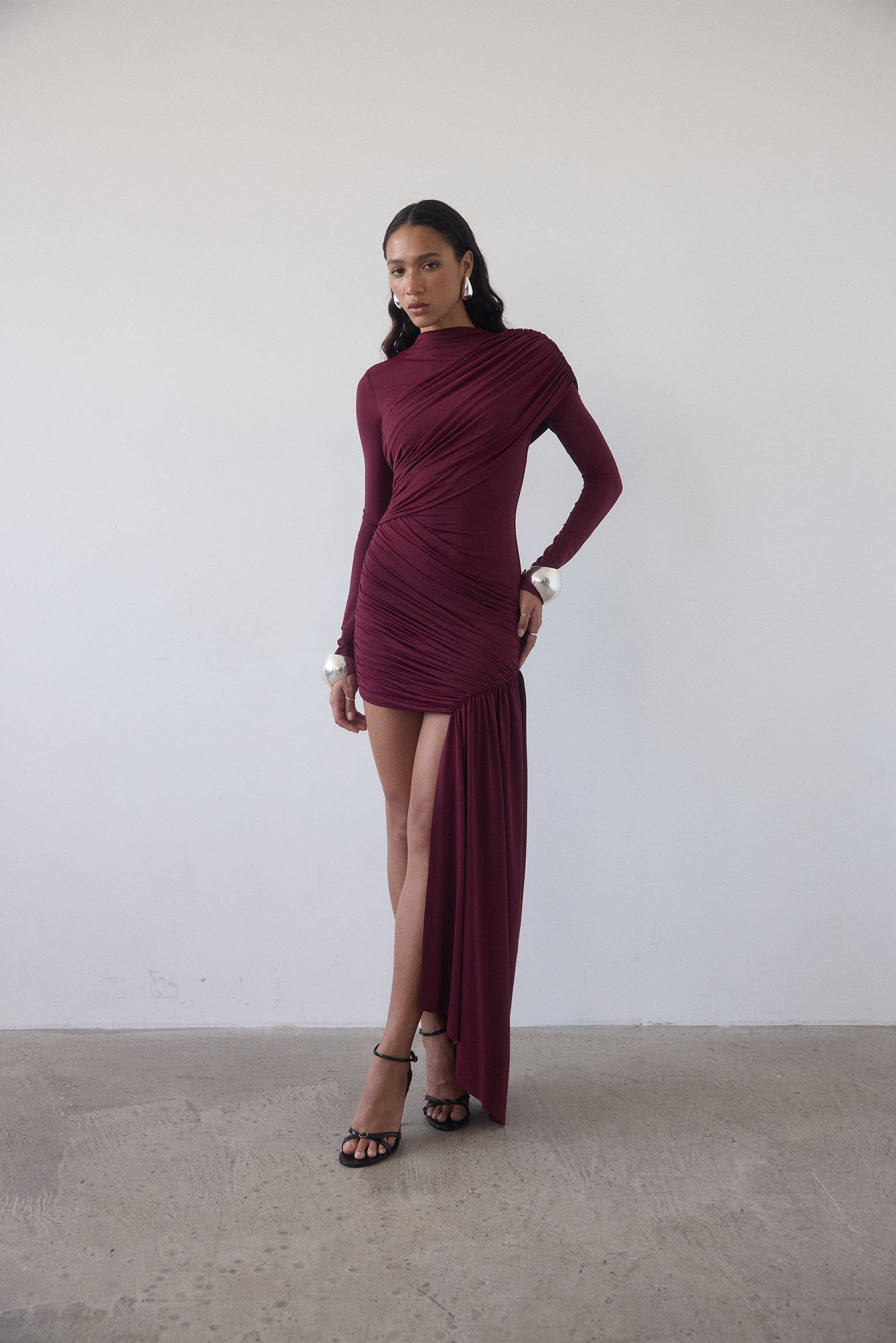 DE LA VALI RAVEL MINI DRESS IN EARTH | THE NEW TREND
