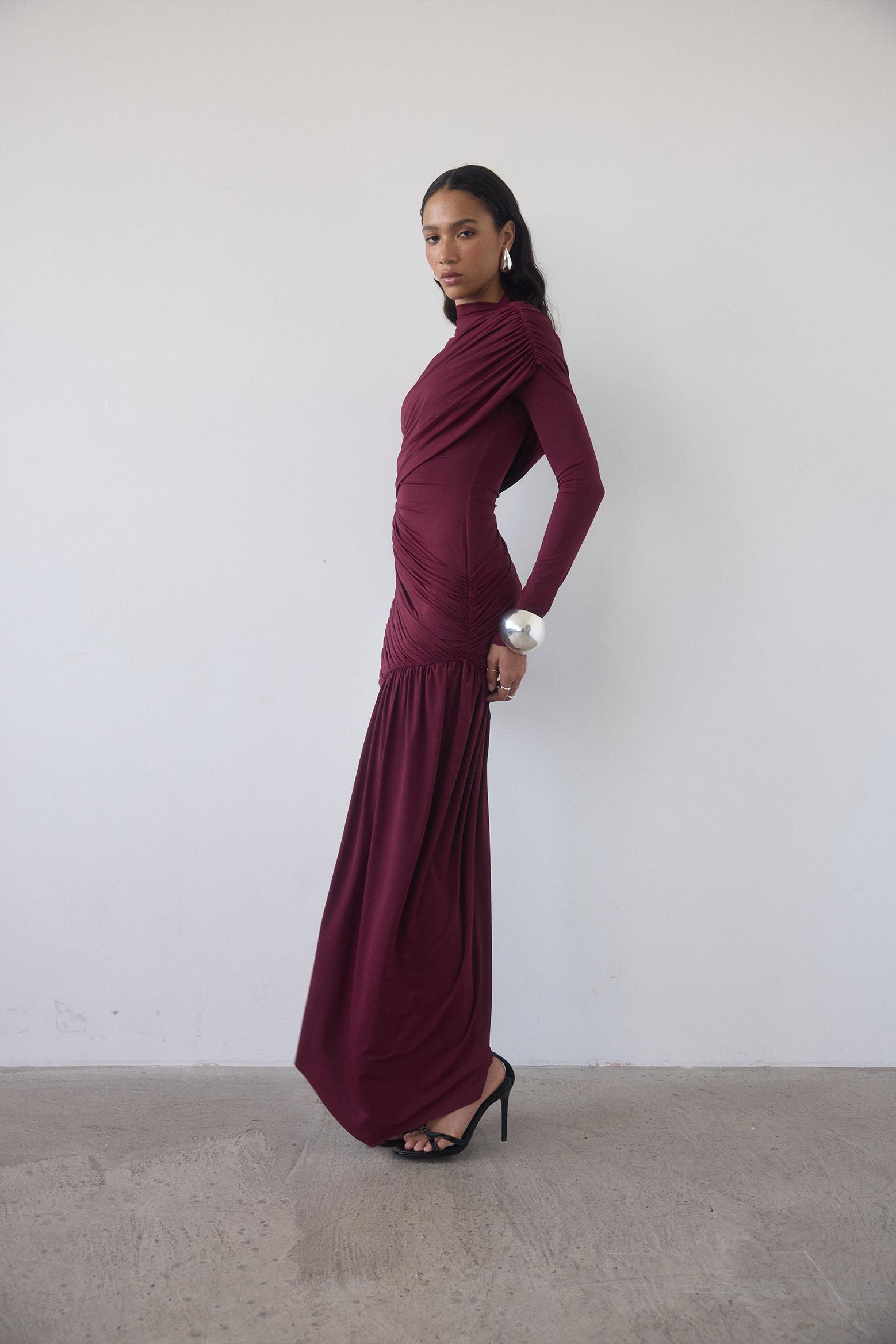 DE LA VALI RAVEL MINI DRESS IN EARTH | THE NEW TREND