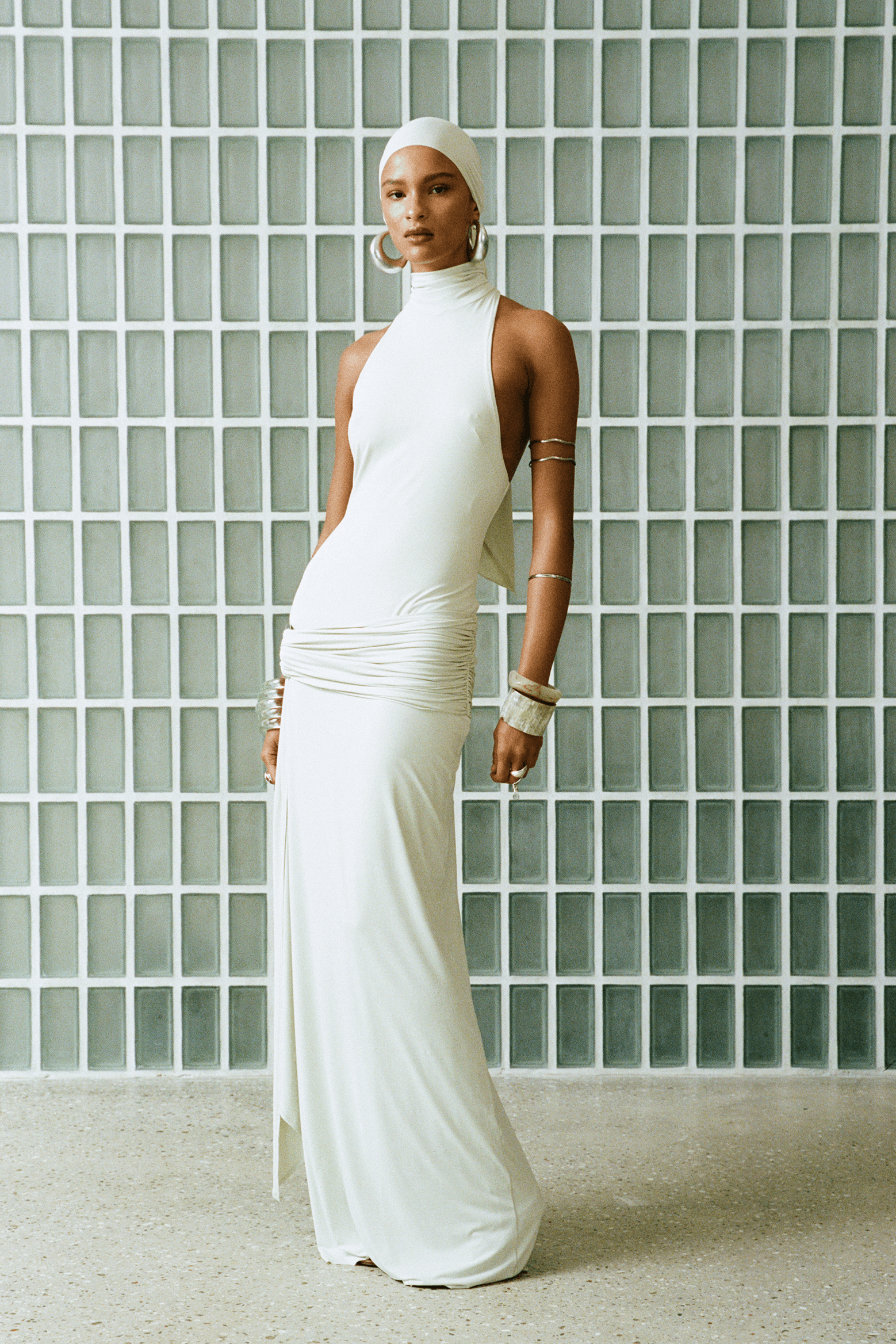 DE LA VALI AIDANA MAXI DRESS OPTIC CREAM | THE NEW TREND