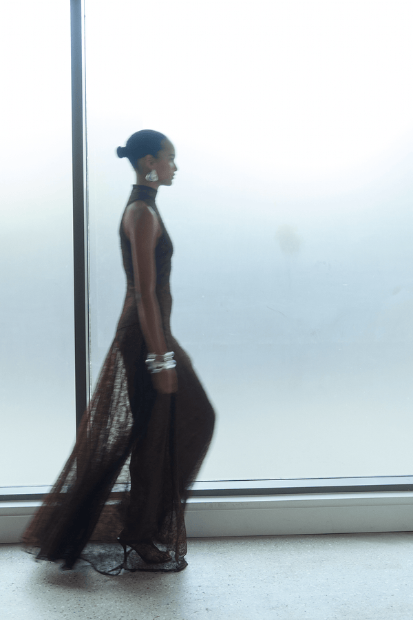 DE LA VALI FOEHN MAXI DRESS BROWN | THE NEW TREND The New Trend DE LA VALI FOEHN MAXI DRESS BROWN | THE NEW TREND The New Trend