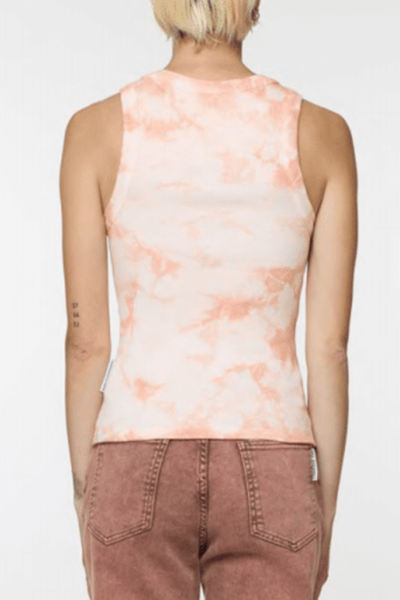 DES PHEMMES TIE-DYE TANK TOP | THE NEW TREND