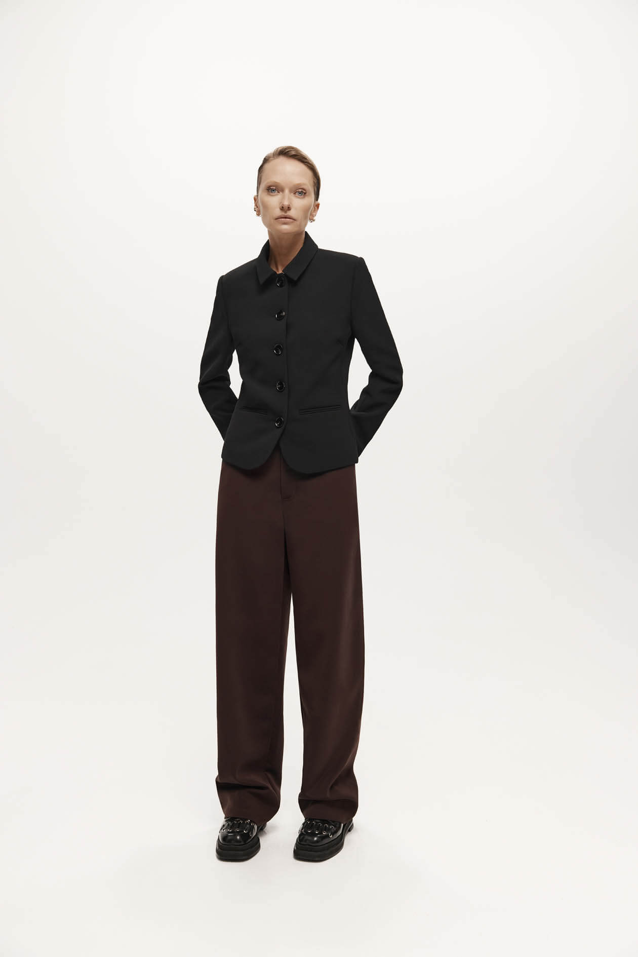 HARRIS TAPPER BARDOT BLAZER IN BLACK | THE NEW TREND