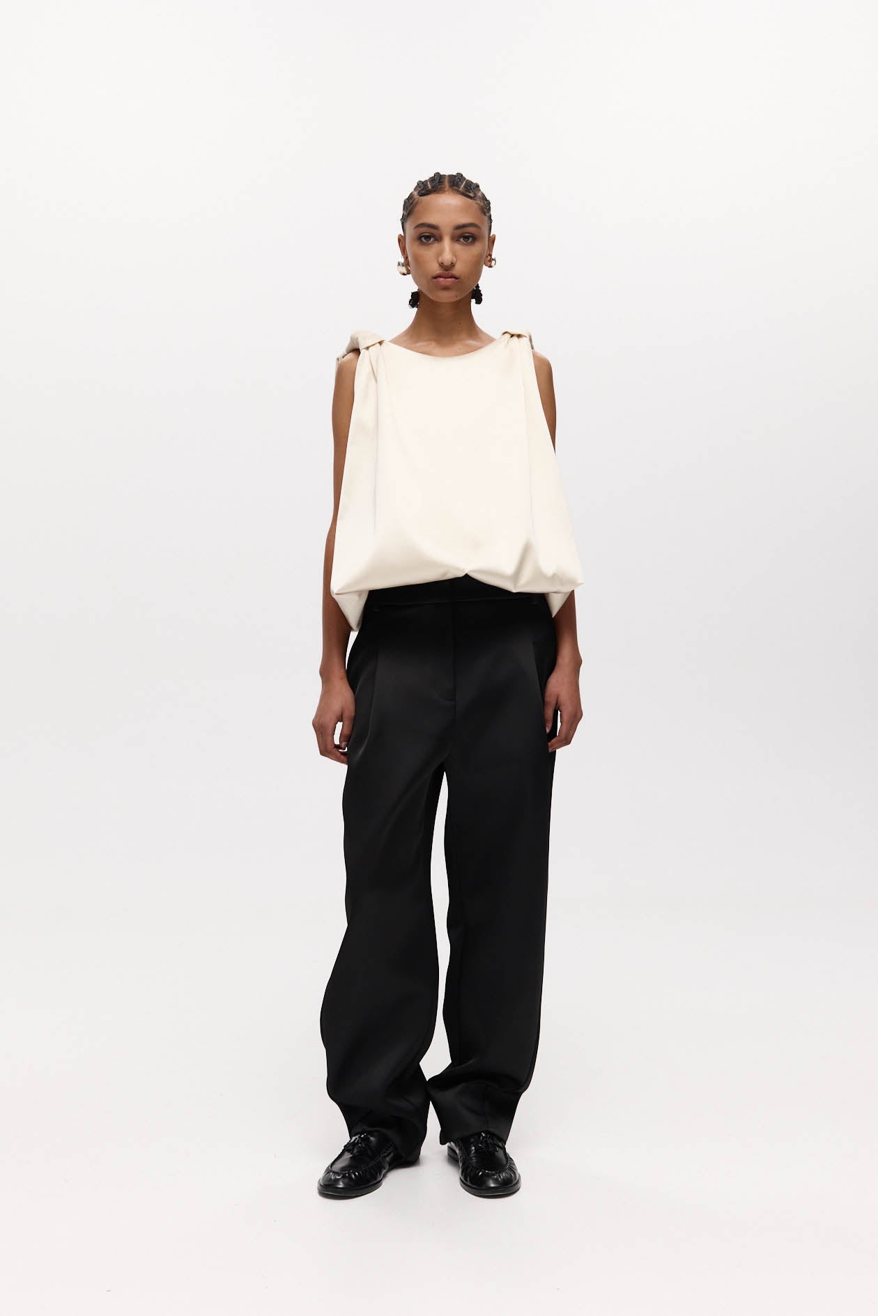 HARRIS TAPPER KNOT TOP IN IVORY | THE NEW TREND