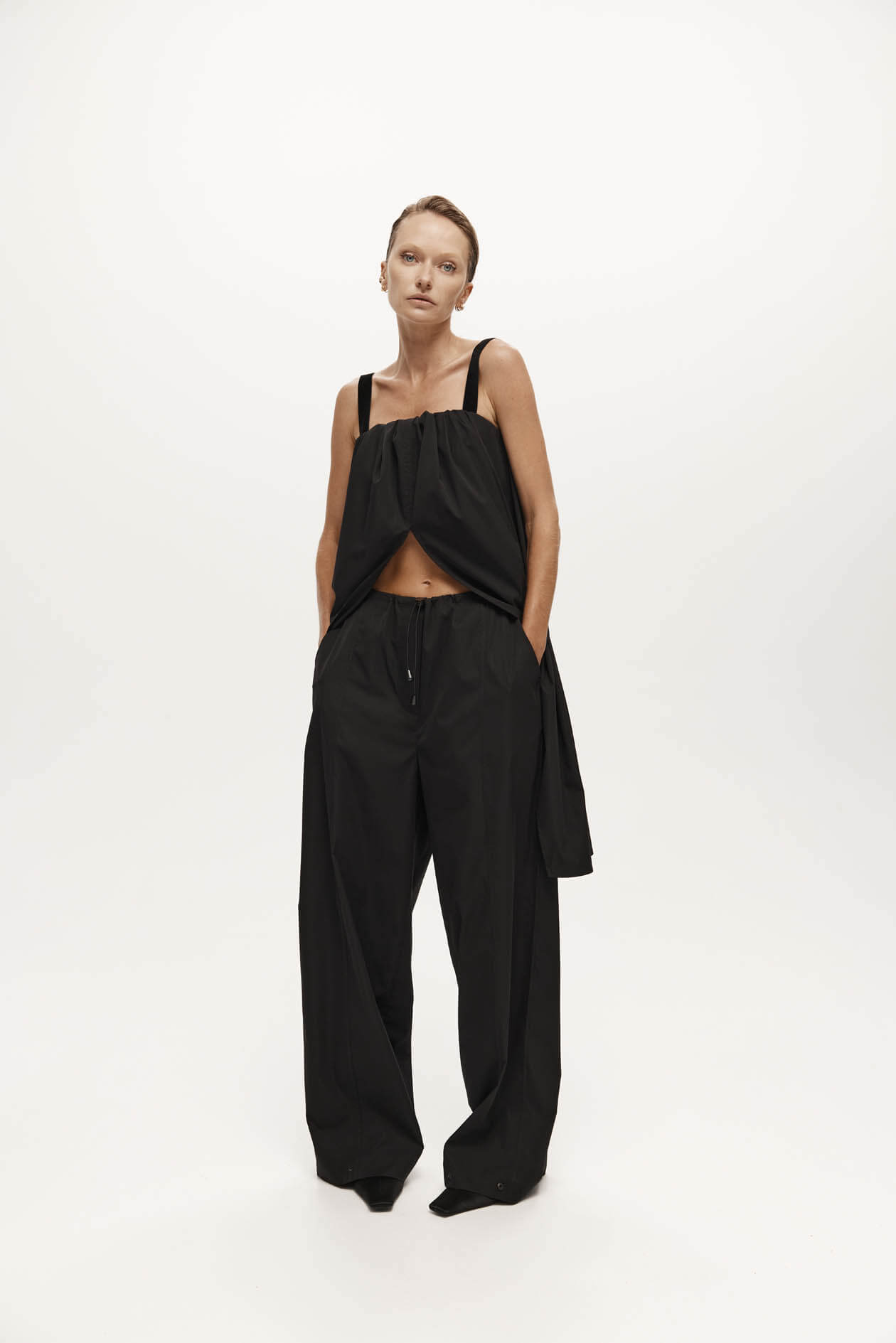 HARRIS TAPPER TANAKA TROUSER IN BLACK | THE NEW TREND