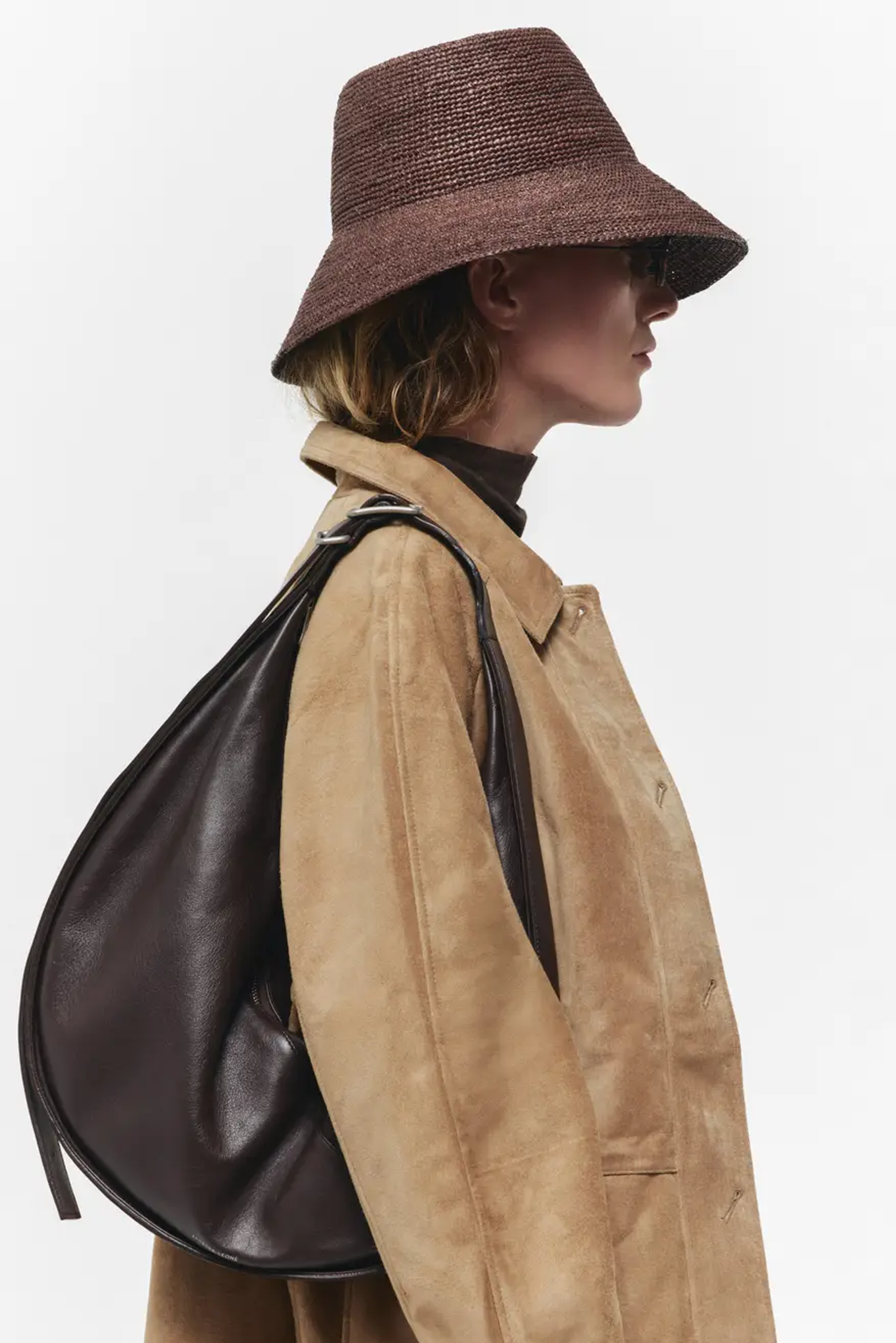 JANESSA LEONÈ FELIX BUCKET HAT | THE NEW TREND