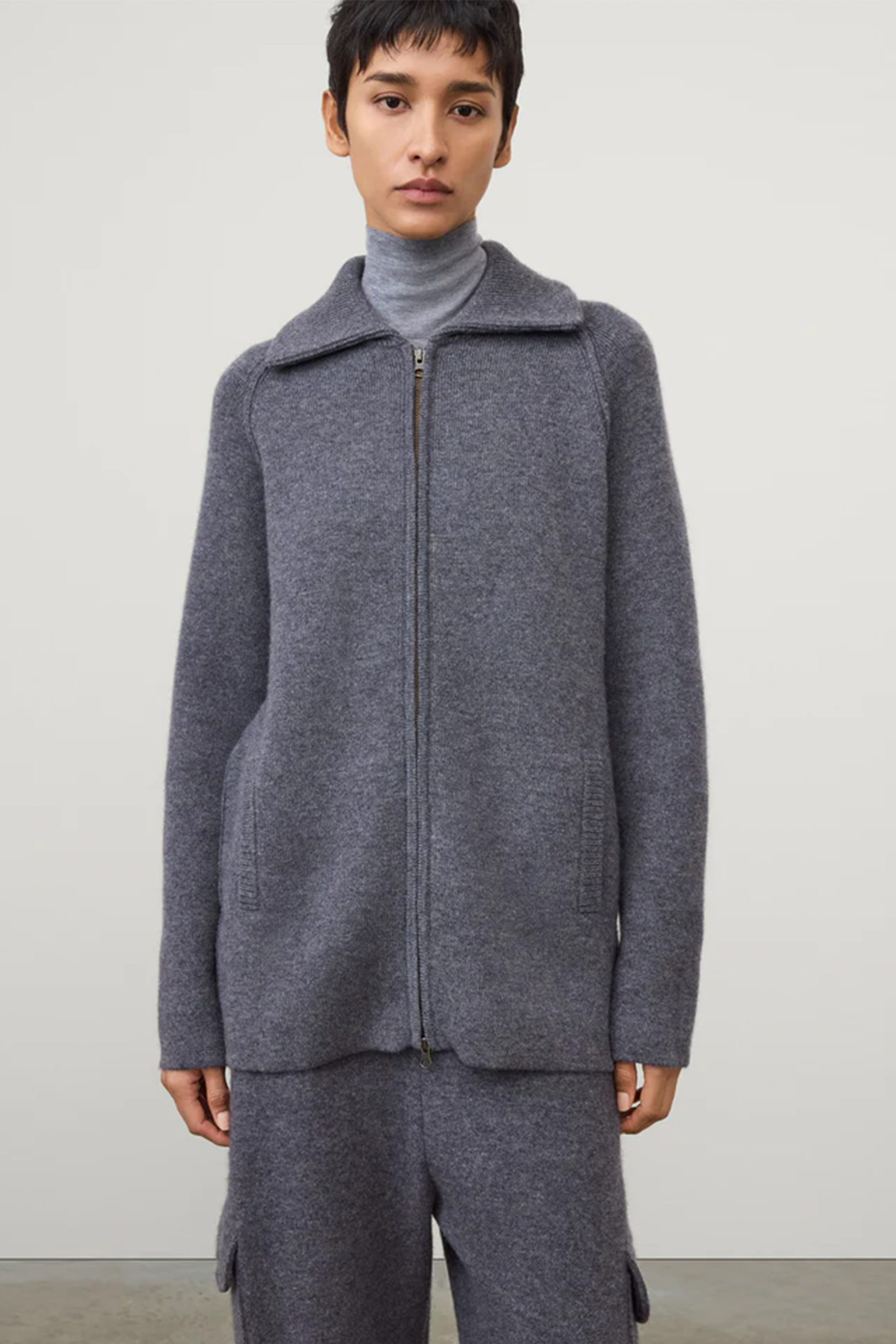 GARDENIA ZIP CARDIGAN JACKET