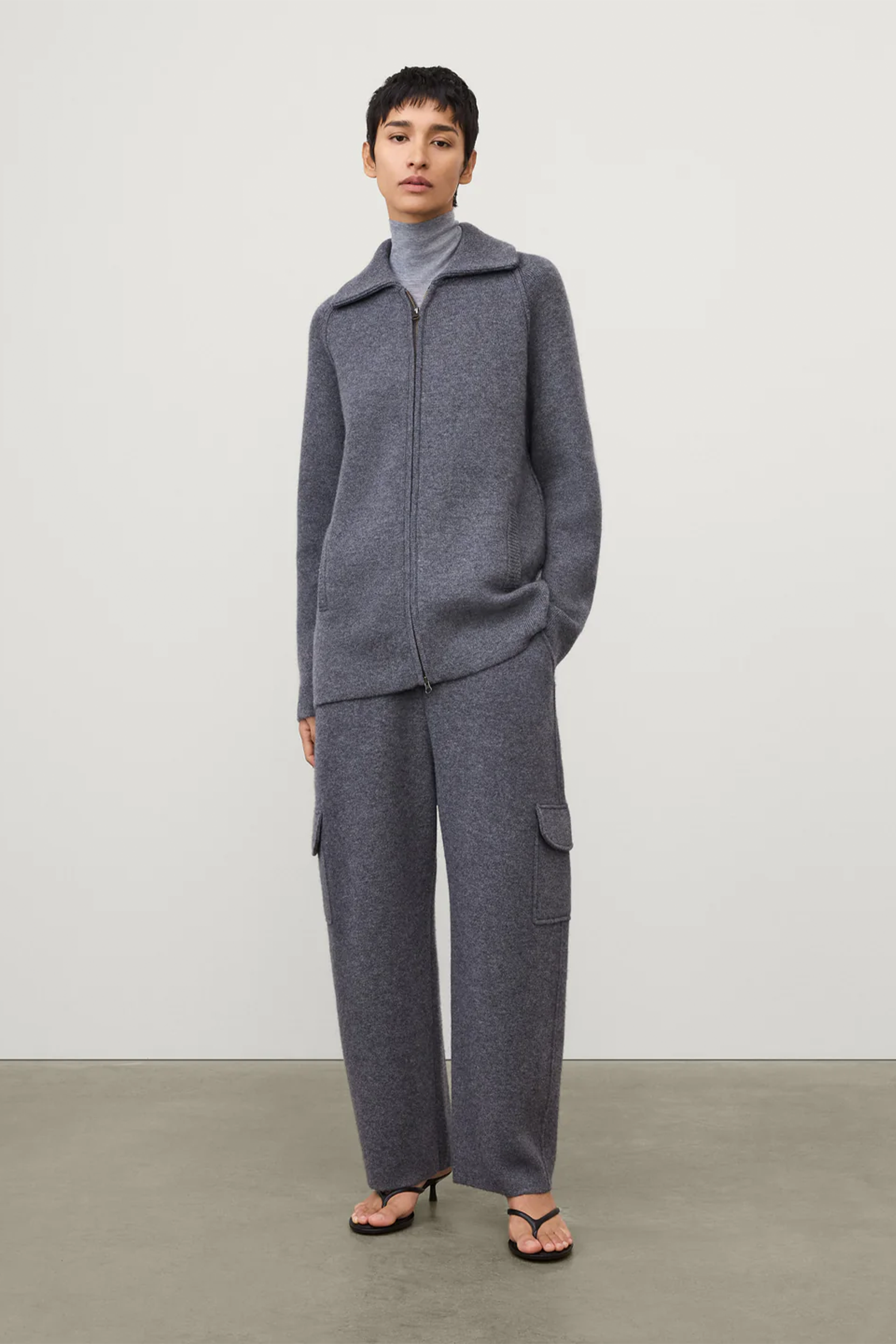GARDENIA ZIP CARDIGAN JACKET