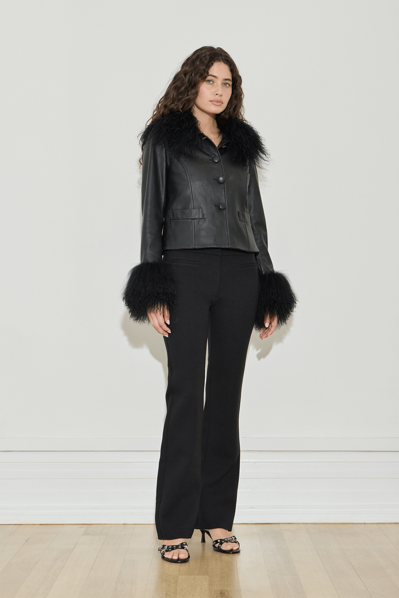 MAISON ESSENTIELE PENNY LACE JACKET | THE NEW TREND