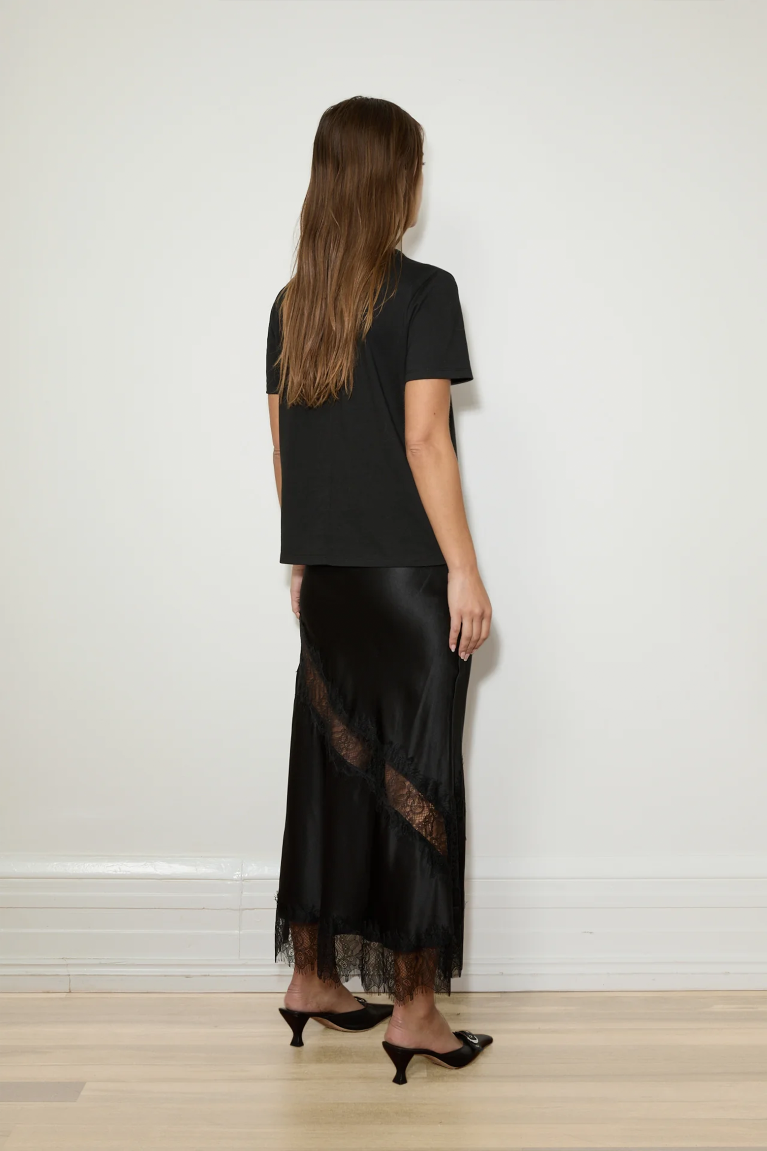 MAISON ESSENTIELE SILK LACE MIDI SKIRT IN BLACK | THE NEW TREND