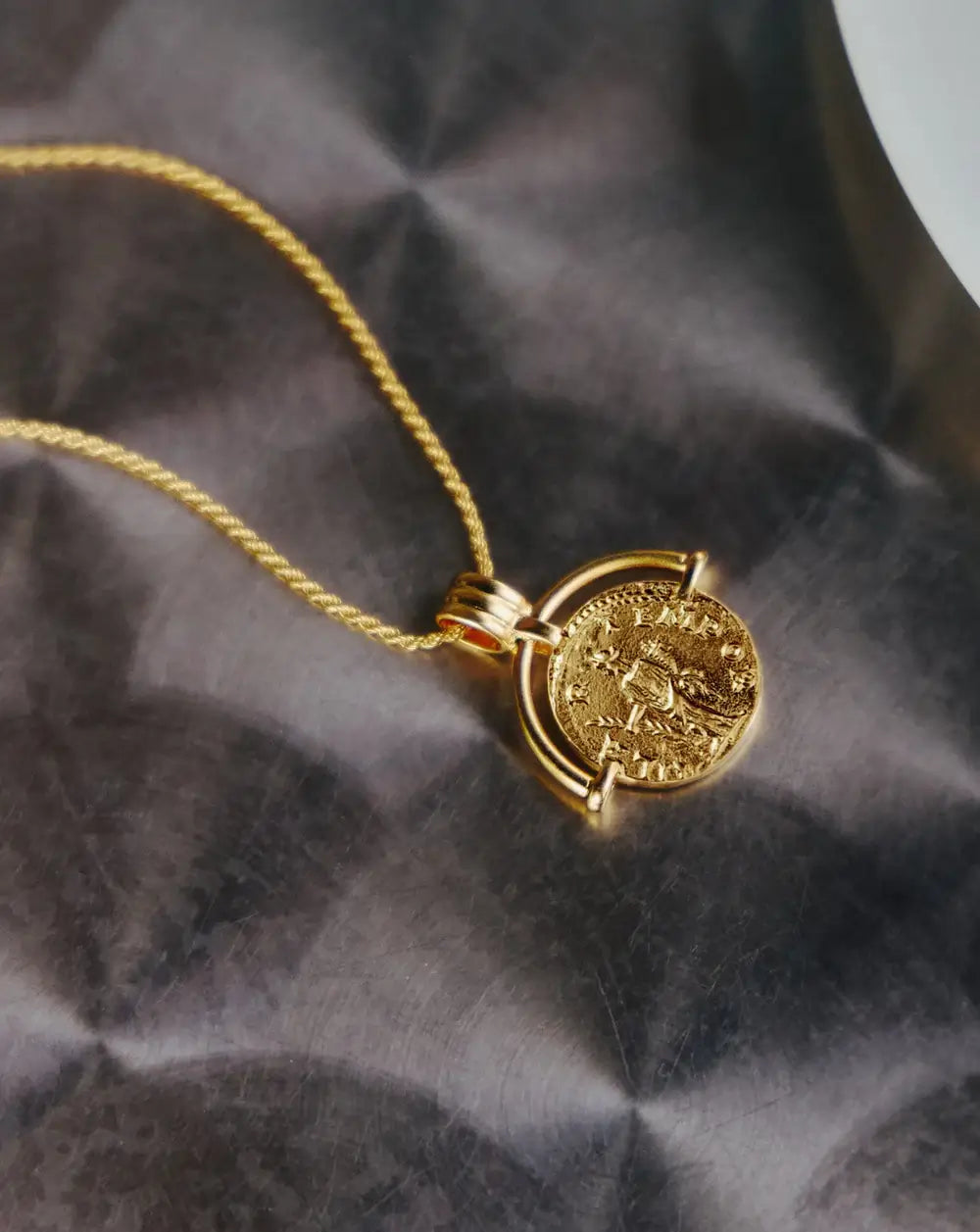 MISSOMA ROMAN ARC COIN NECKLACE | THE NEW TREND