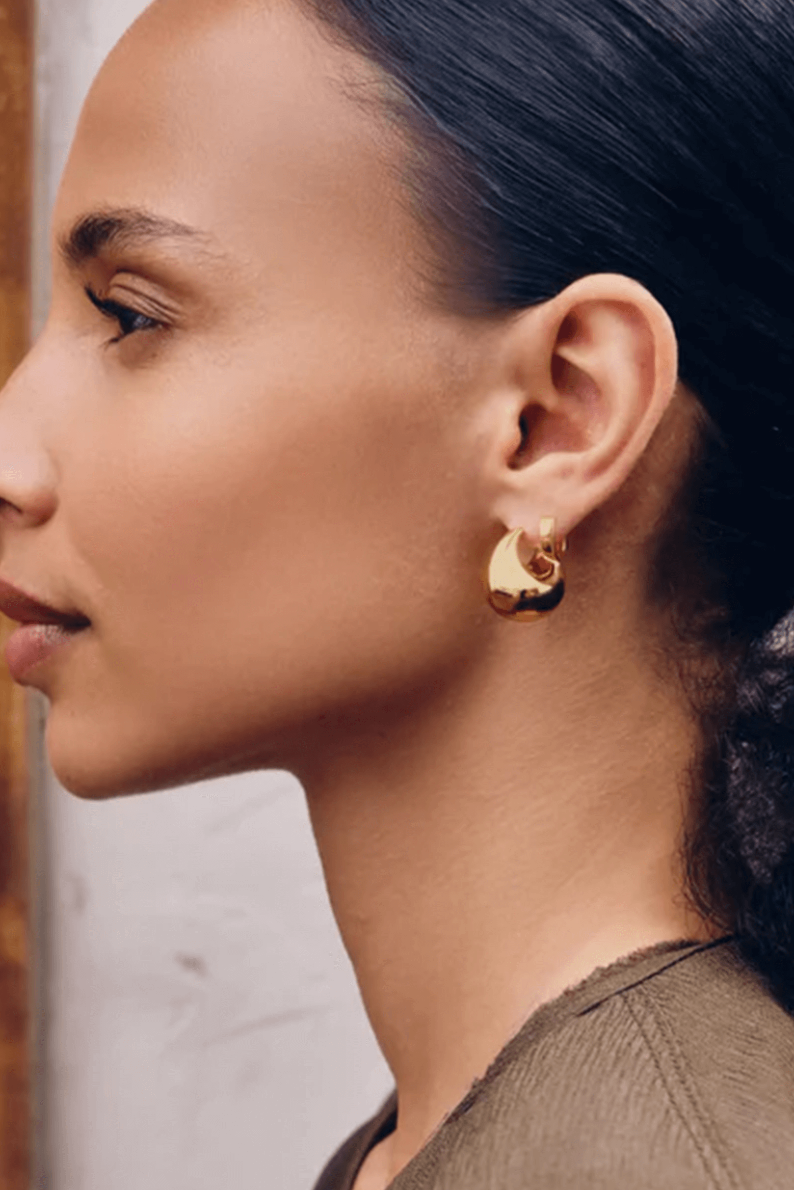 MISSOMA SCULPTURAL CHUBBY DOME SMALL HOOP EARRINGS IN GOLD | THE NEW TREND