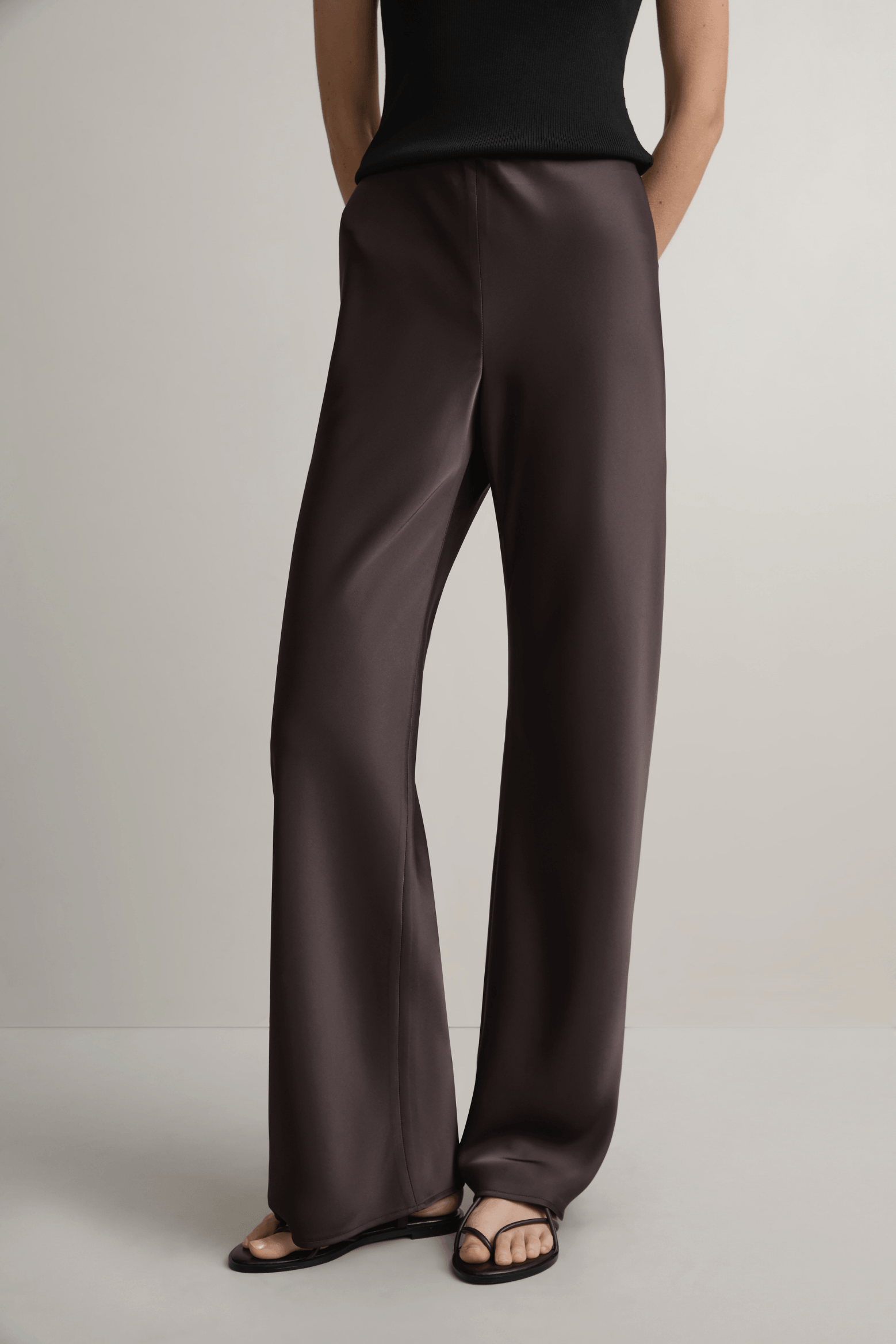MYRNA PANT