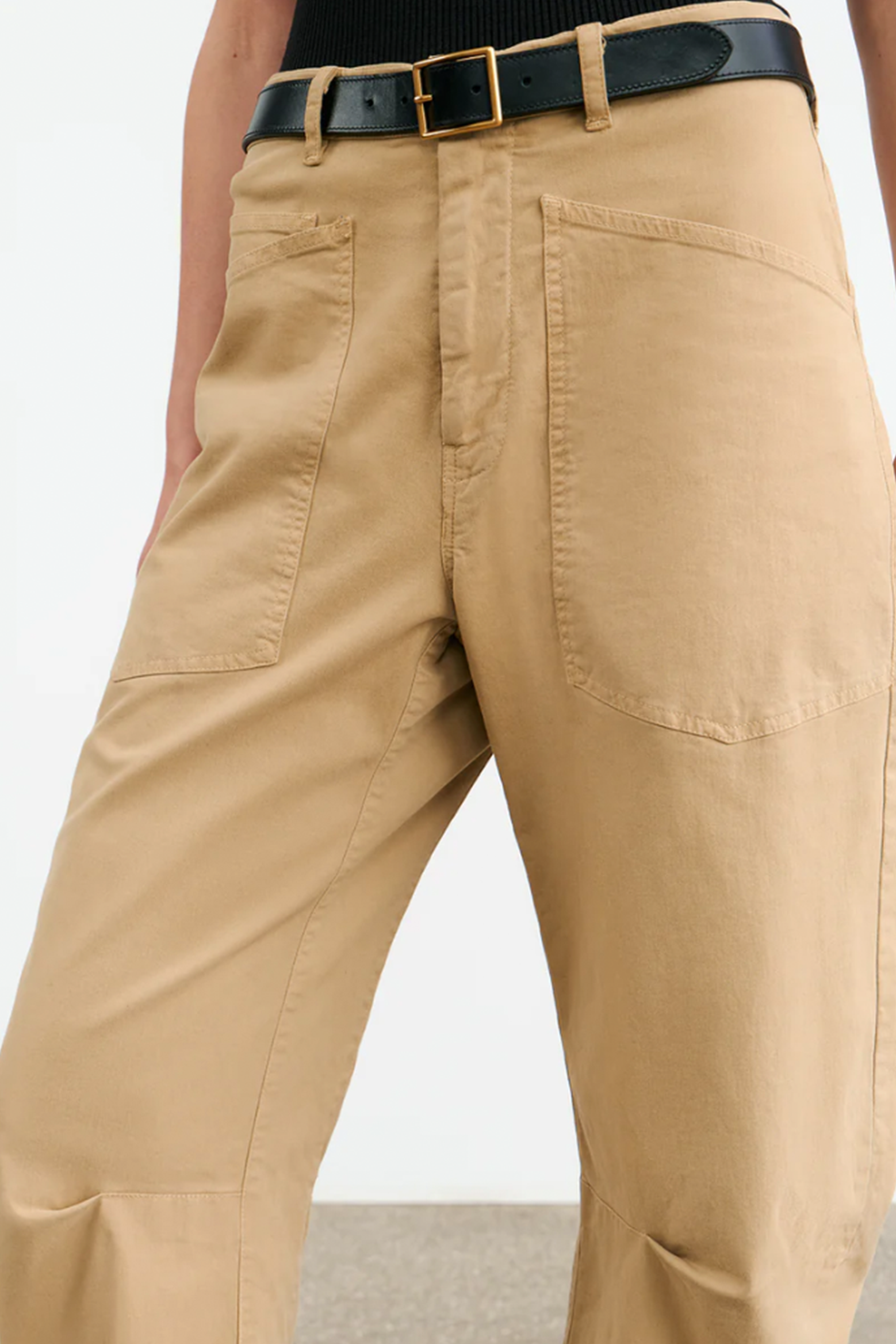 NILI LOTAN SHON PANT IN ROCK KHAKI | THE NEW TREND