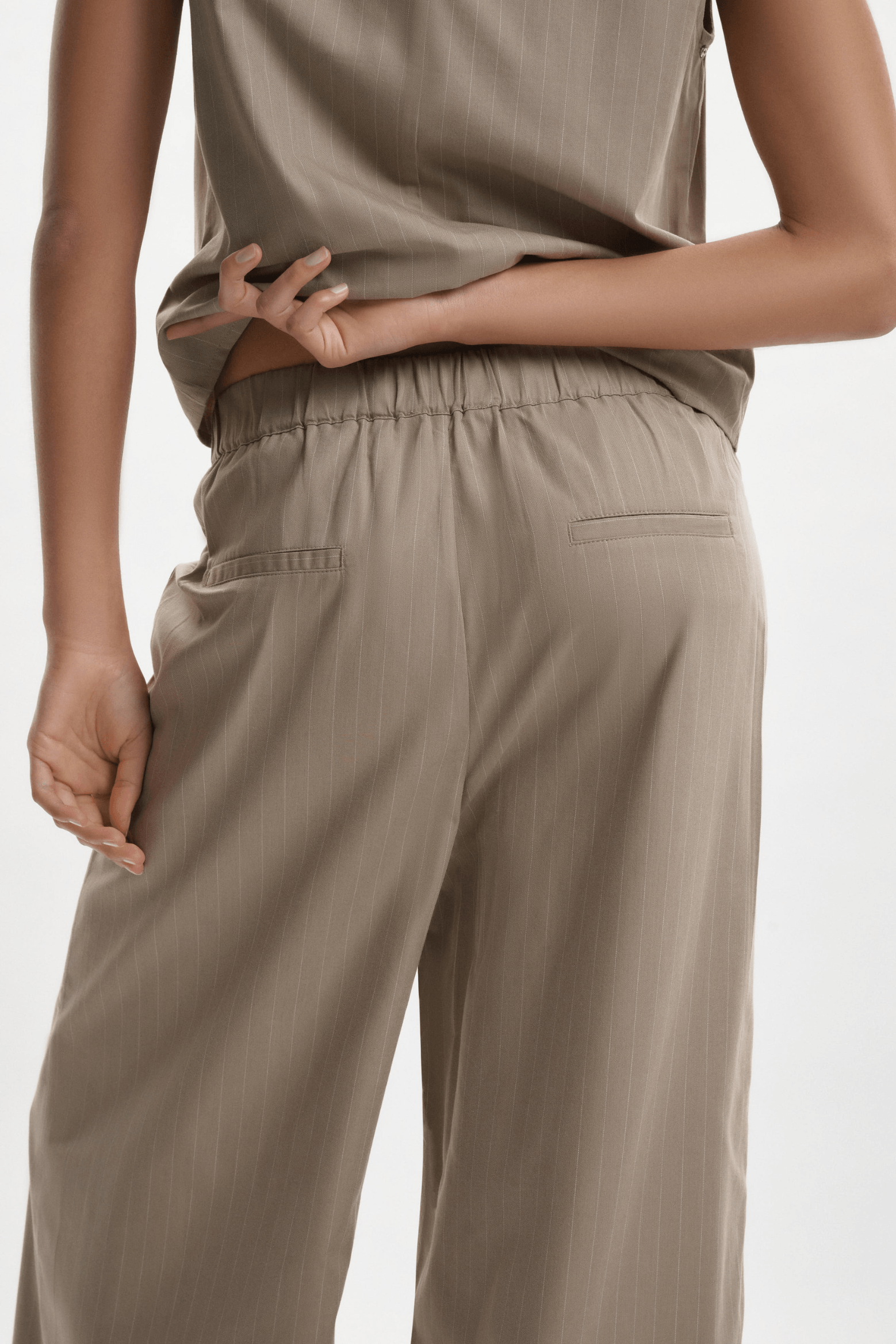 JUNA PANT