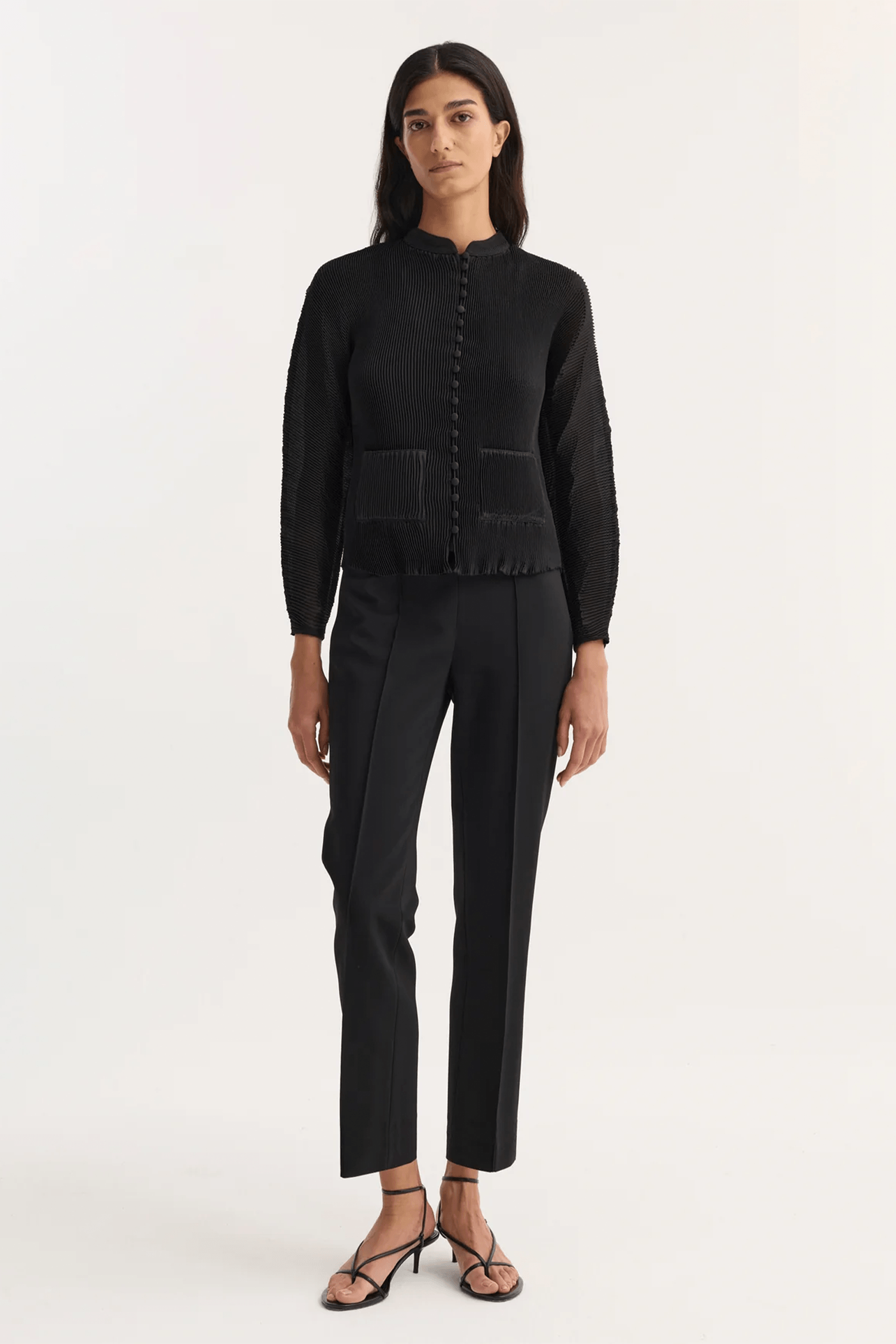 CIGARETTE LEG TROUSER