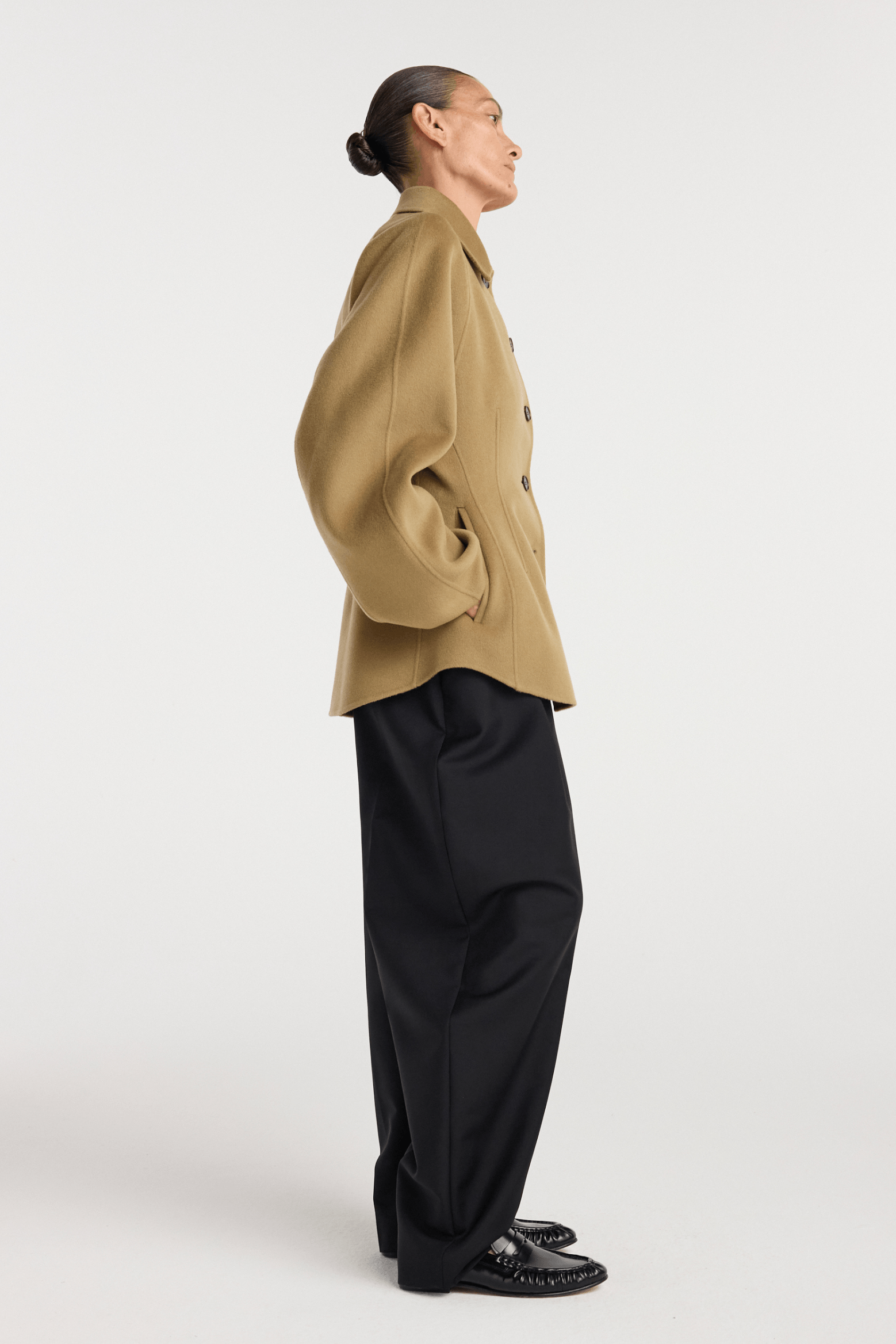 DOUBLE-FACED SCULPTURAL JACKET