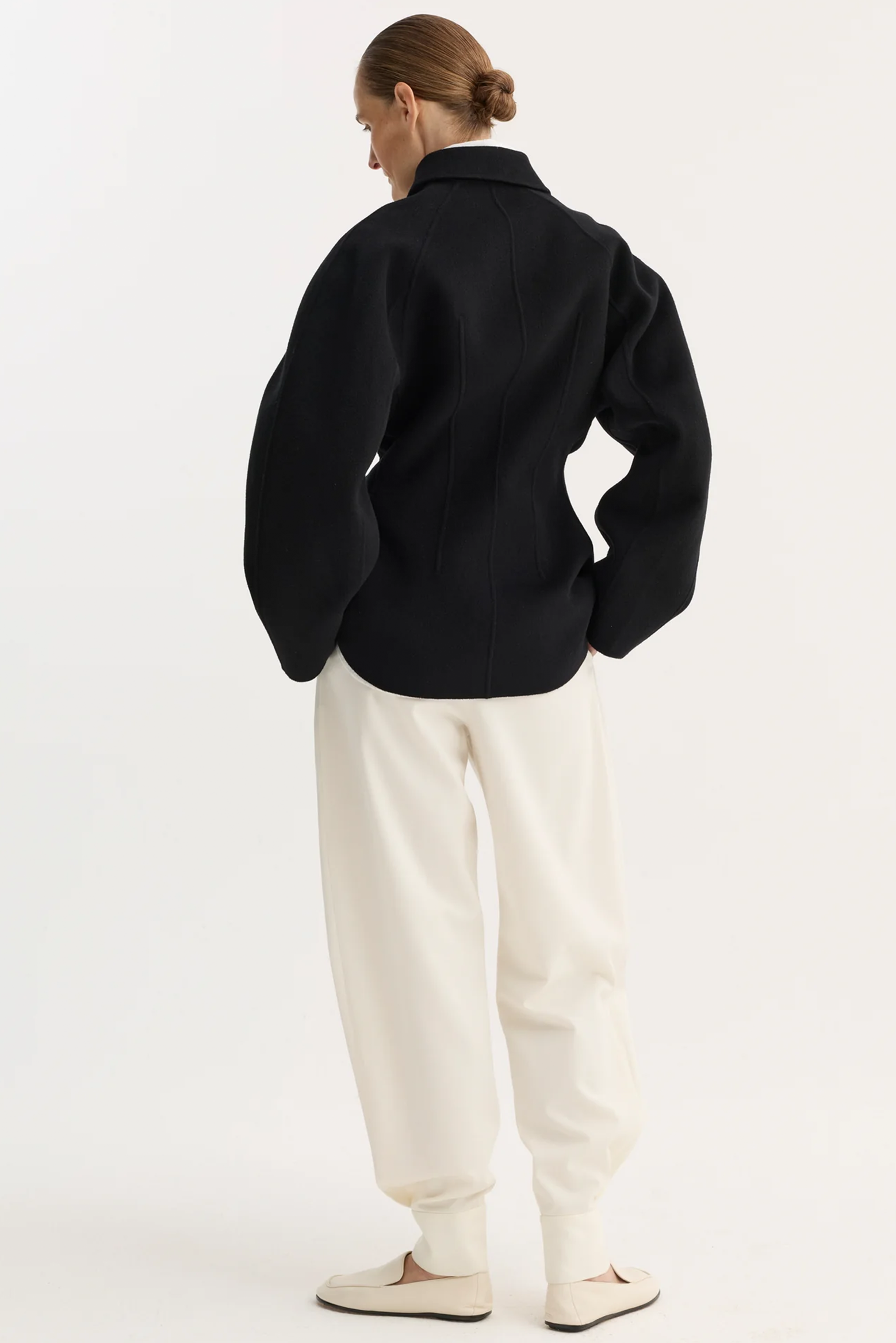 ROHE DOUBLE-FACED SCULPTURAL JACKET | THE NEW TREND