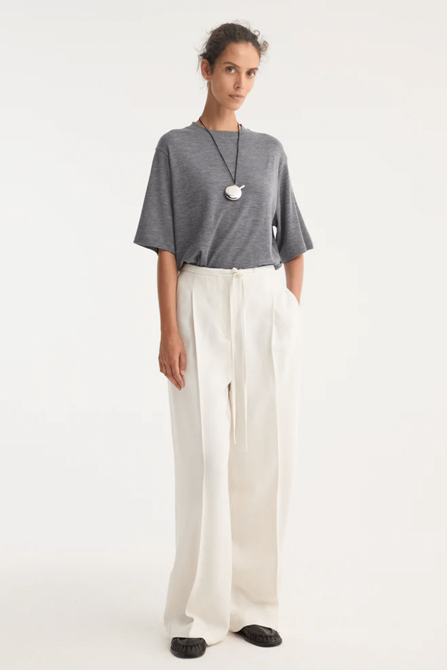 RÓHE RELAXED DRAWSTRING TROUSERS | THE NEW TREND