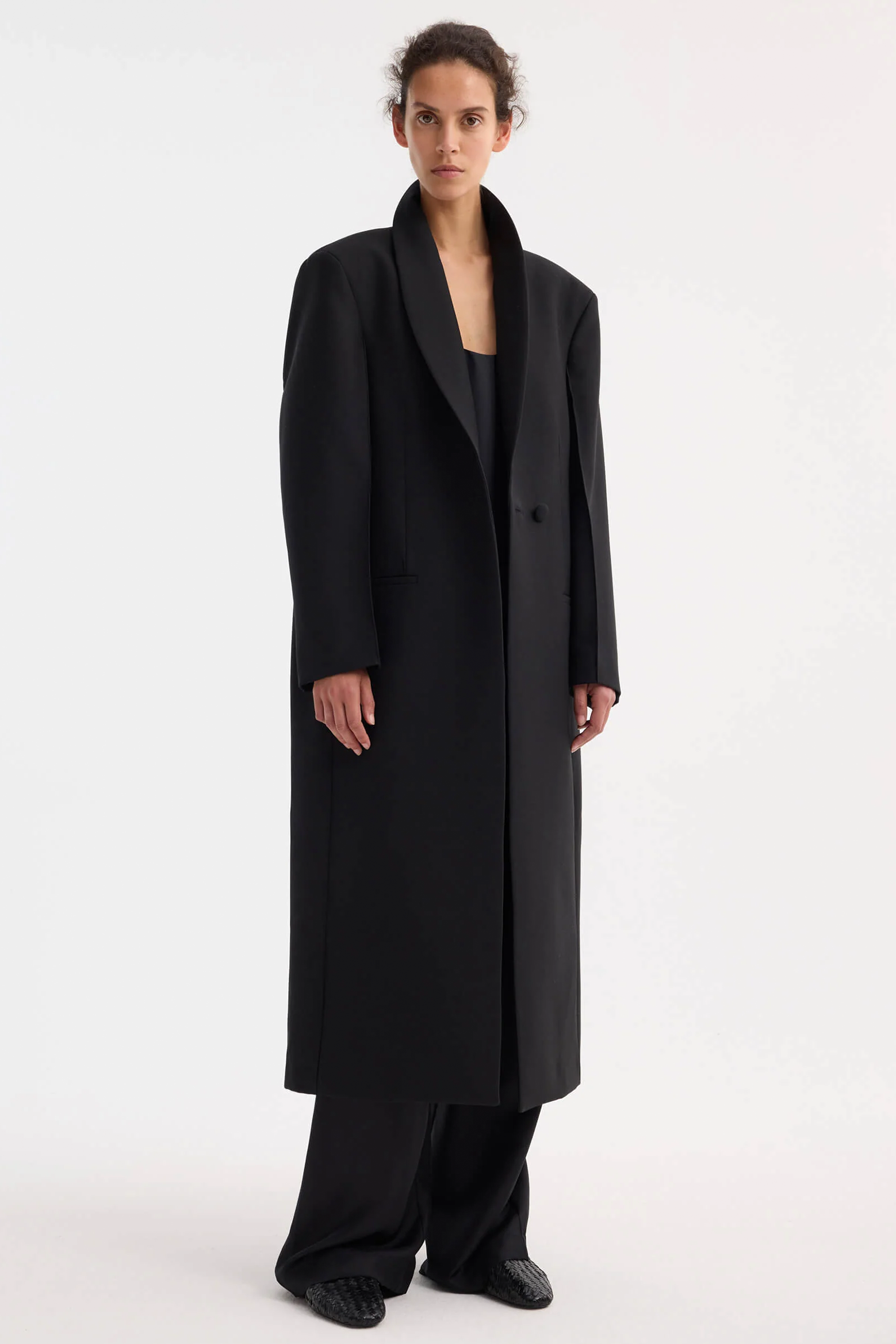 SIGNATURE OPERA COAT
