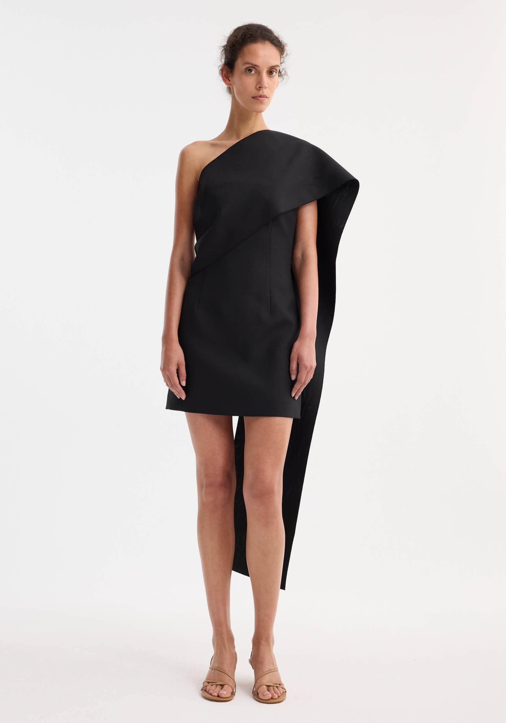 RÓHE SHORT SCULPTURAL SASH DRESS | THE NEW TREND