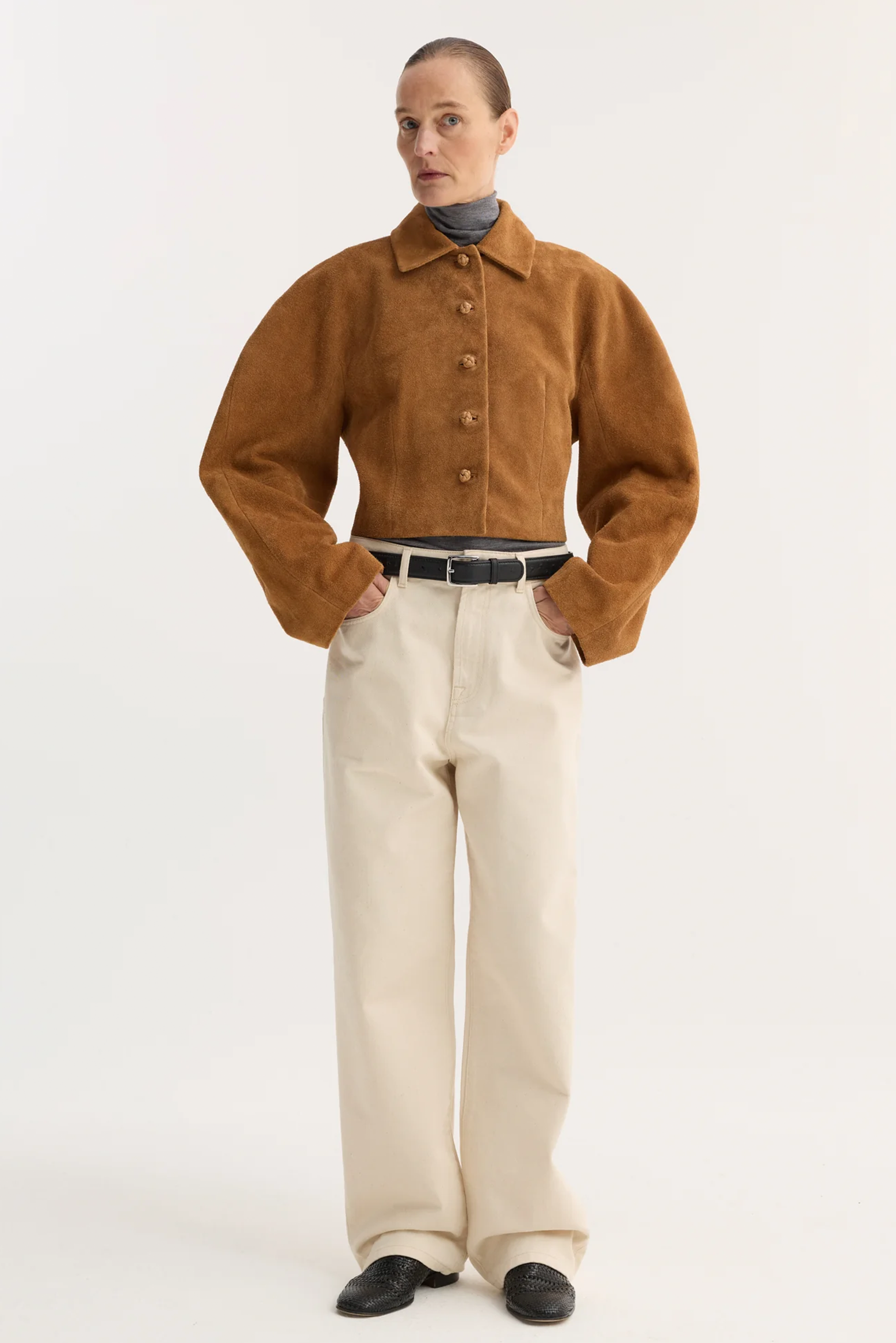 ROHE ROUNDED TEXTURED SUEDE JACKET | THE NEW TREND