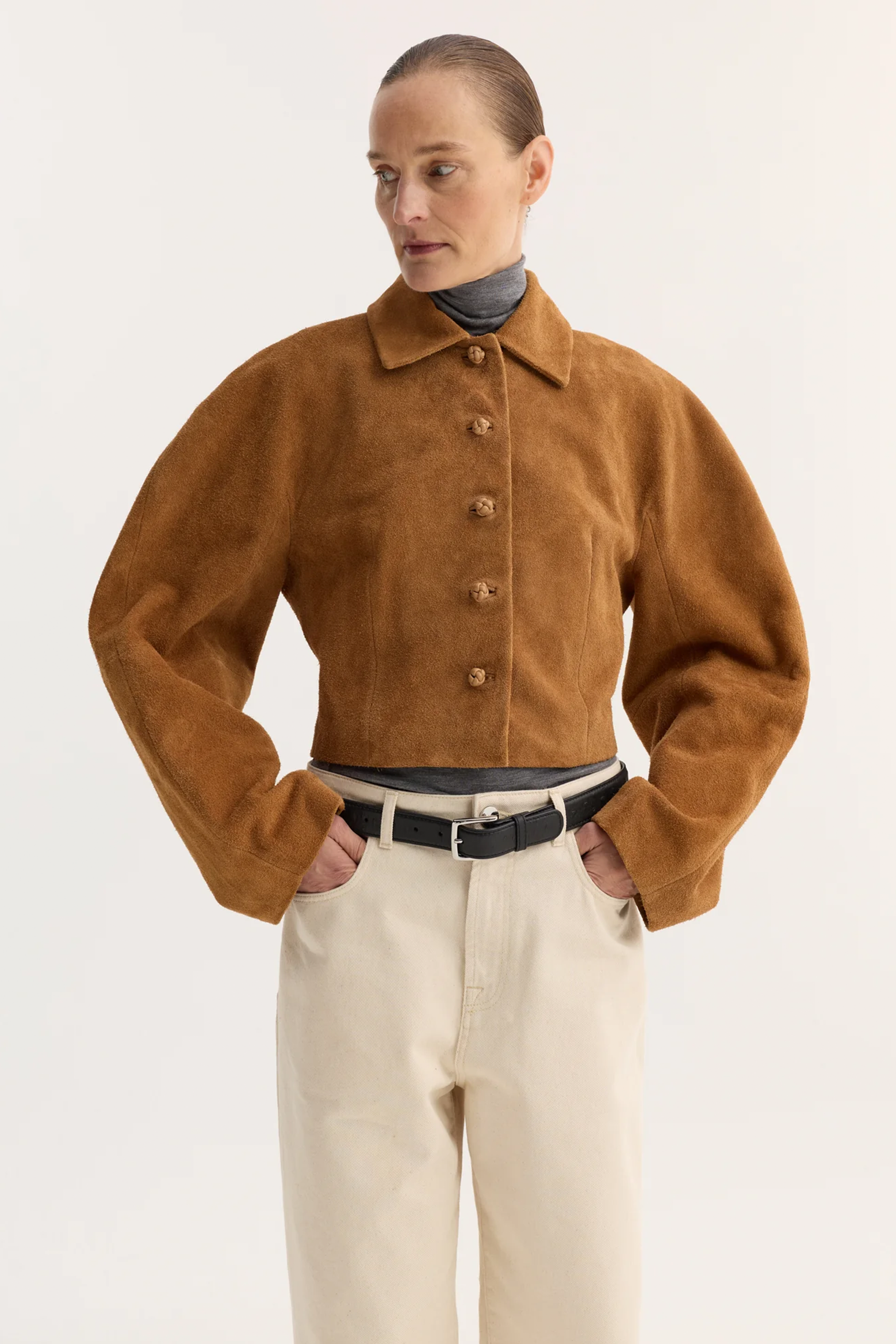 ROHE ROUNDED TEXTURED SUEDE JACKET | THE NEW TREND
