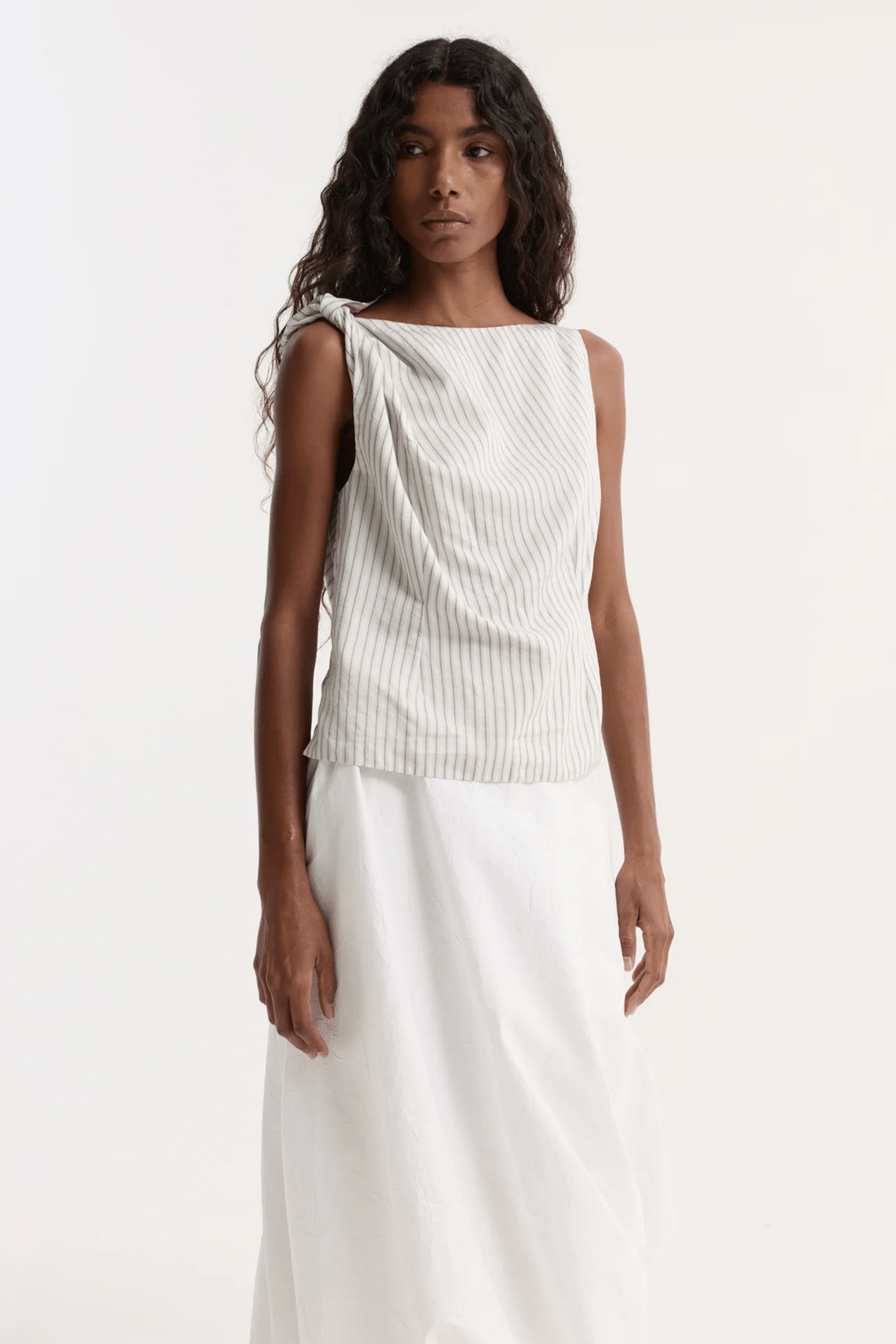 SILK BLEND DRAPED TOP