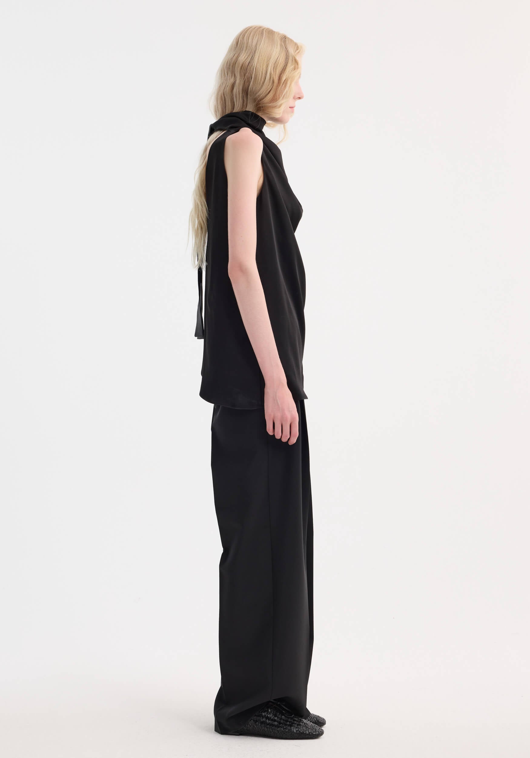 RÓHE SLEEVELESS DRAPED SATIN TOP | THE NEW TREND