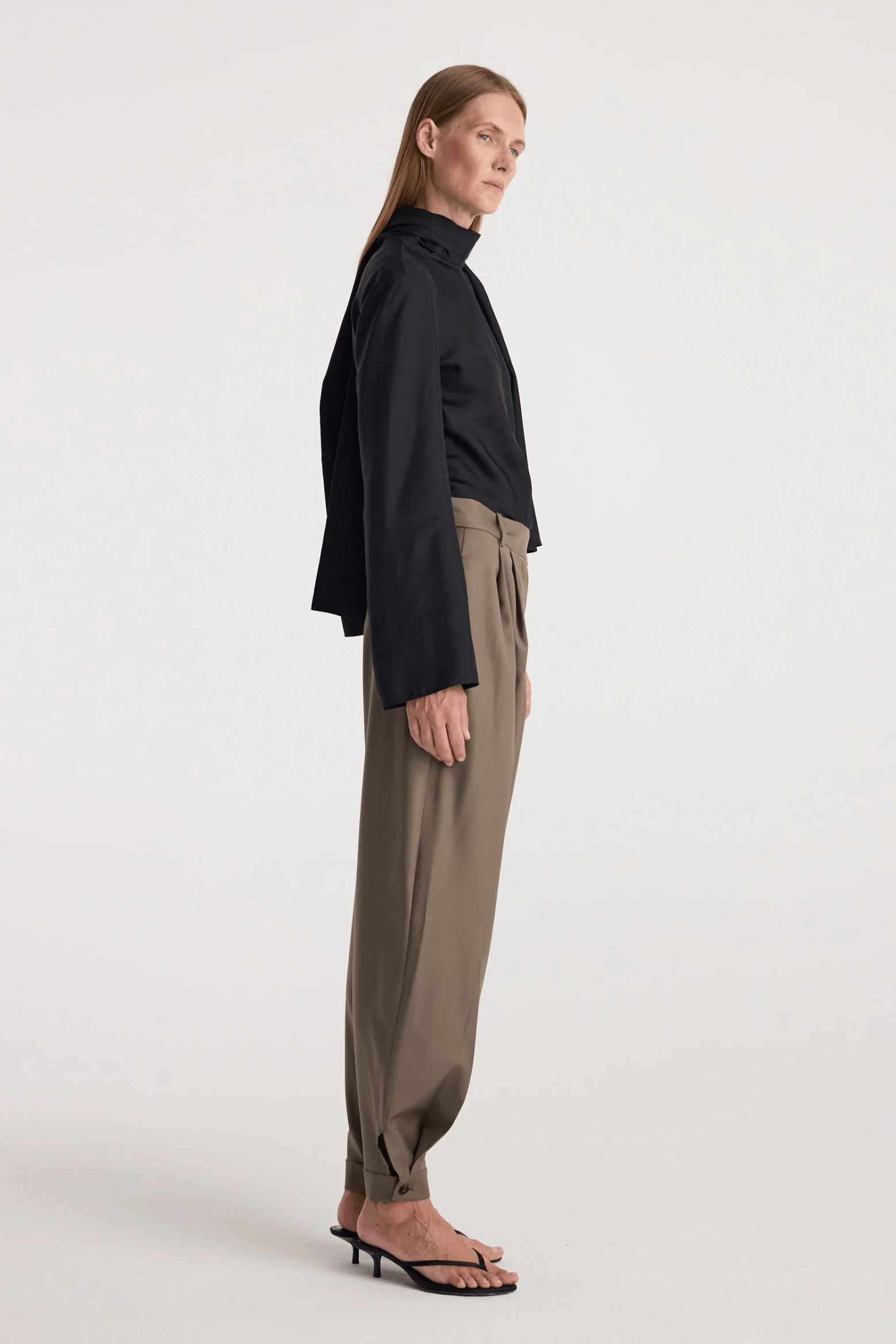 TAILORED CUFF TROUSERS
