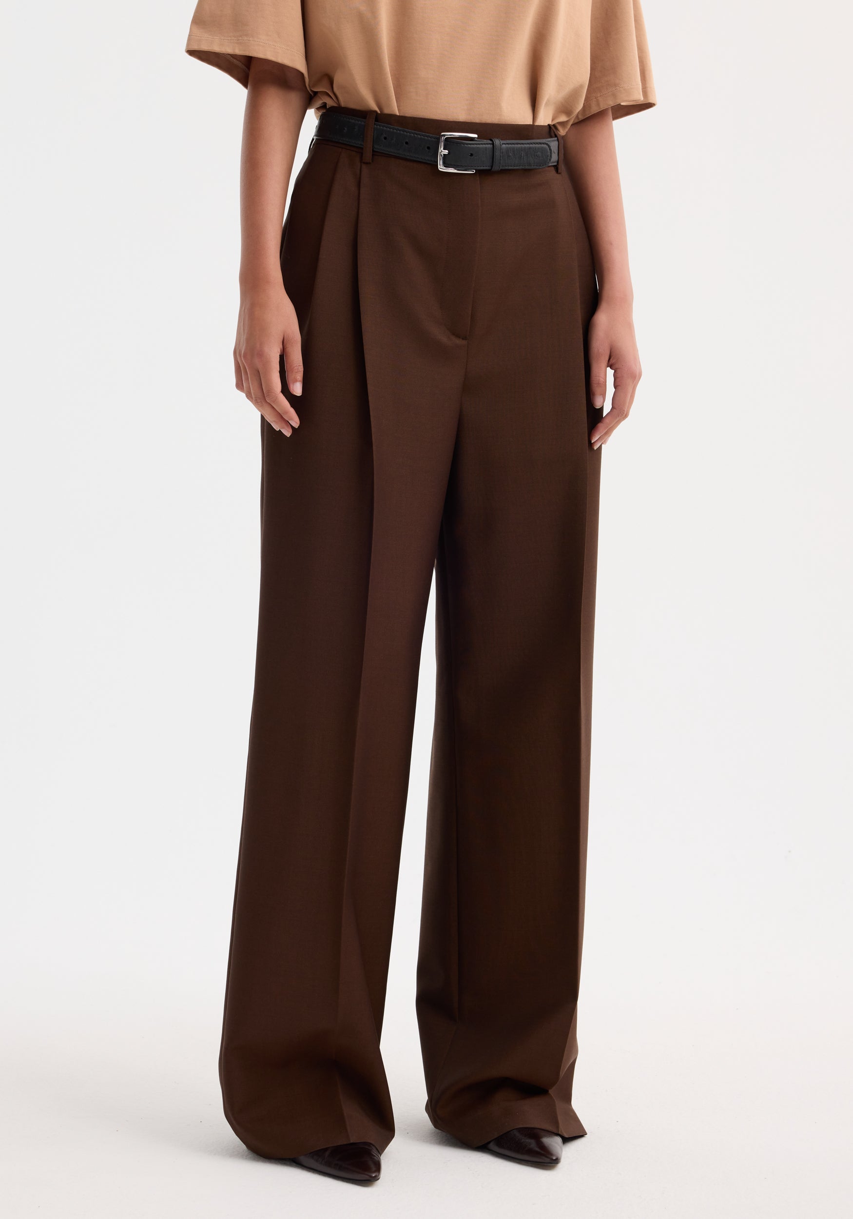RÓHE DUAL TONE PIQUÉ TAILORED TROUSERS | THE NEW TREND