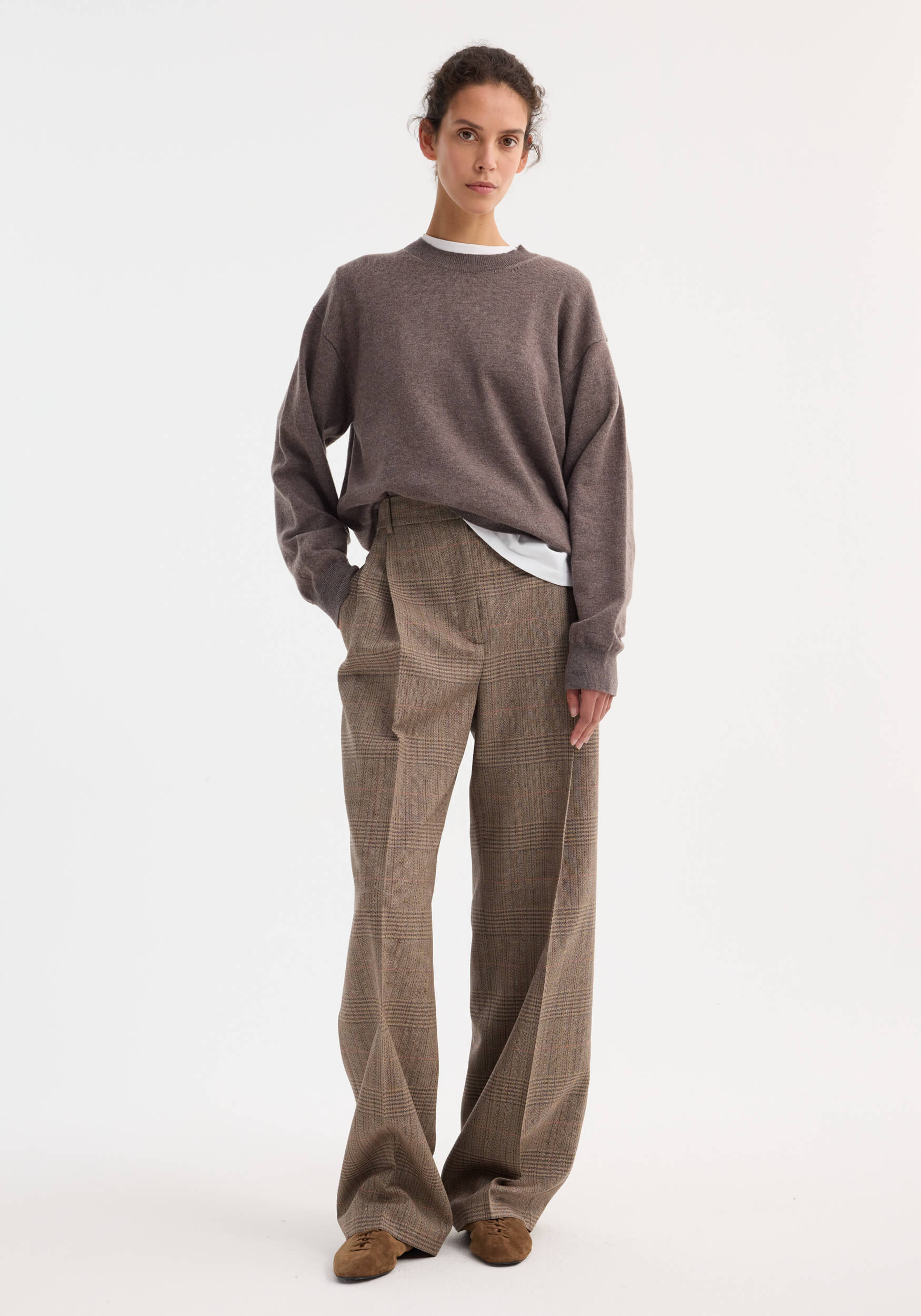 RÓHE MID-WAIST TAILORED TROUSERS | THE NEW TREND