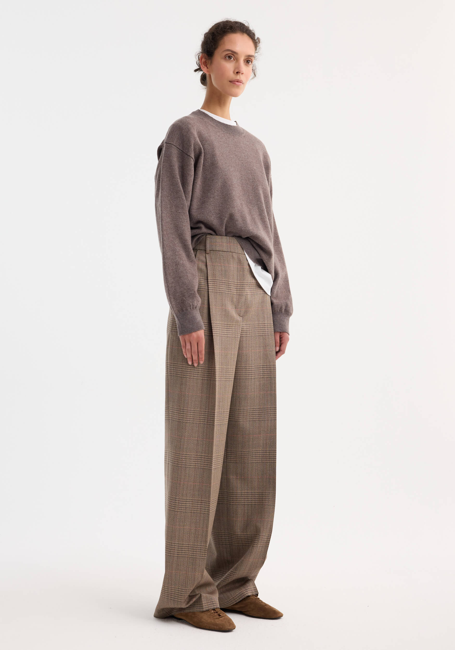 RÓHE MID-WAIST TAILORED TROUSERS | THE NEW TREND