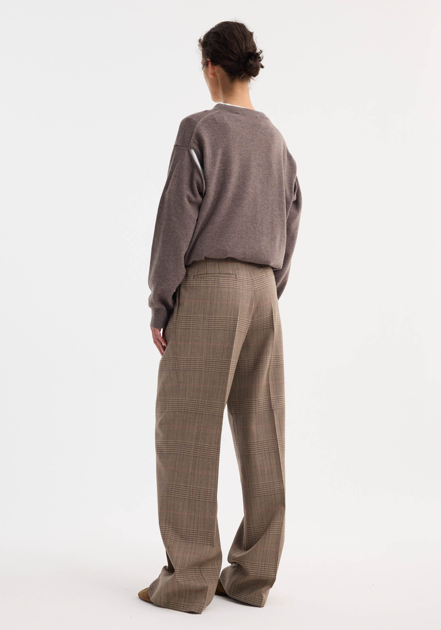 RÓHE MID-WAIST TAILORED TROUSERS | THE NEW TREND