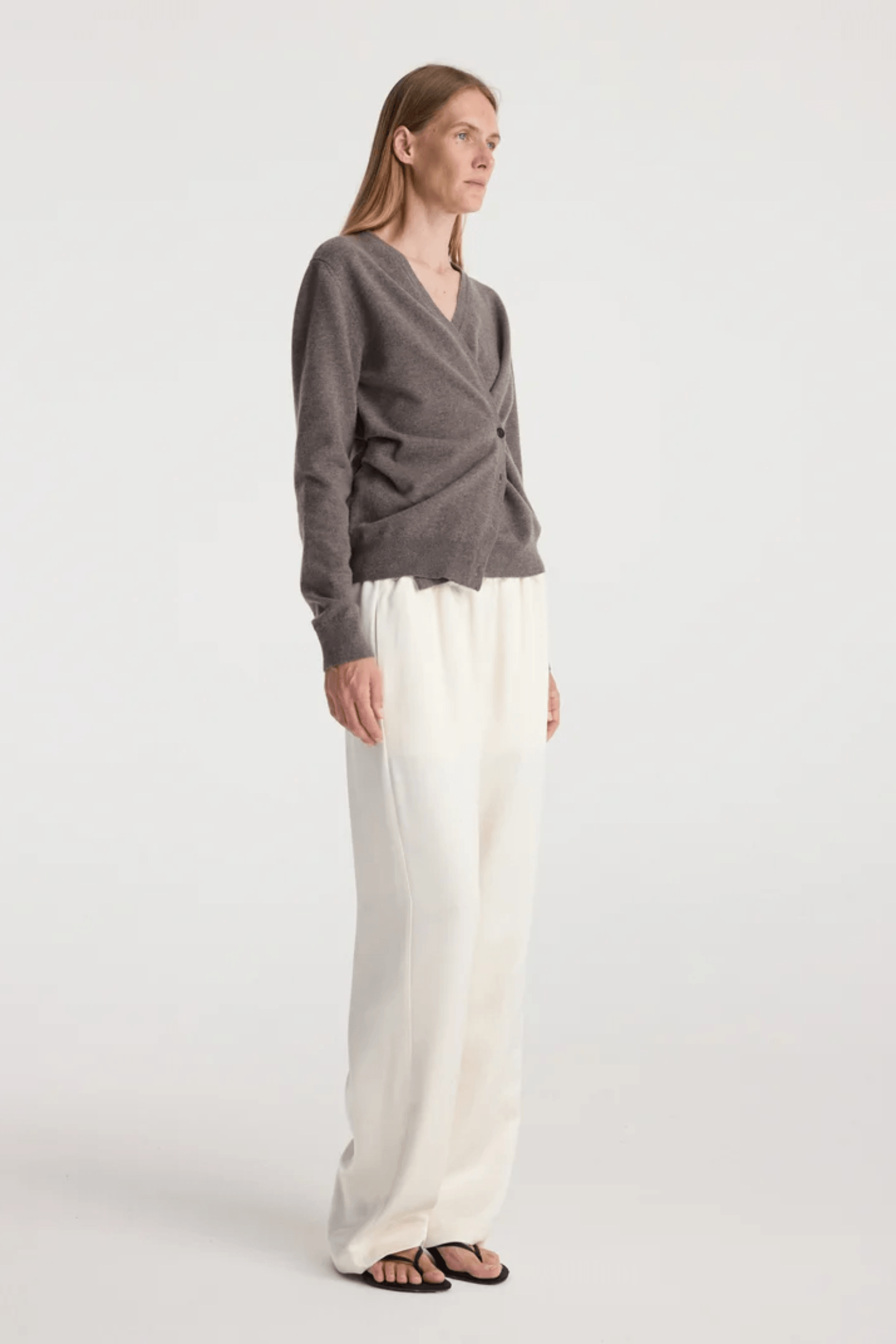 TWISTED BALLET CARDIGAN