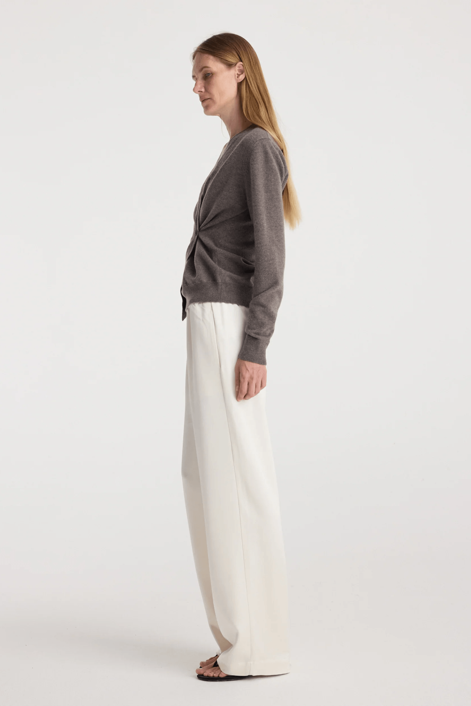 TWISTED BALLET CARDIGAN