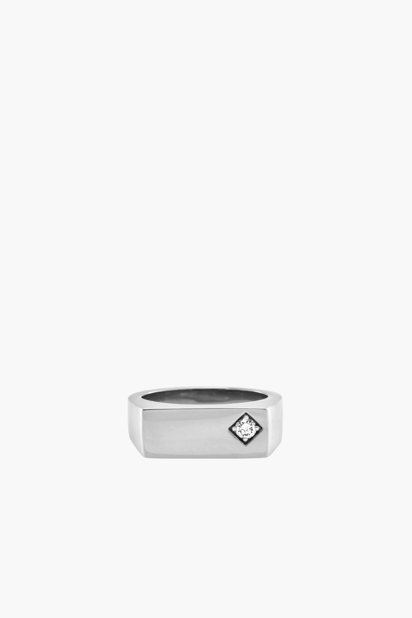 DIAMOND GENTS RING