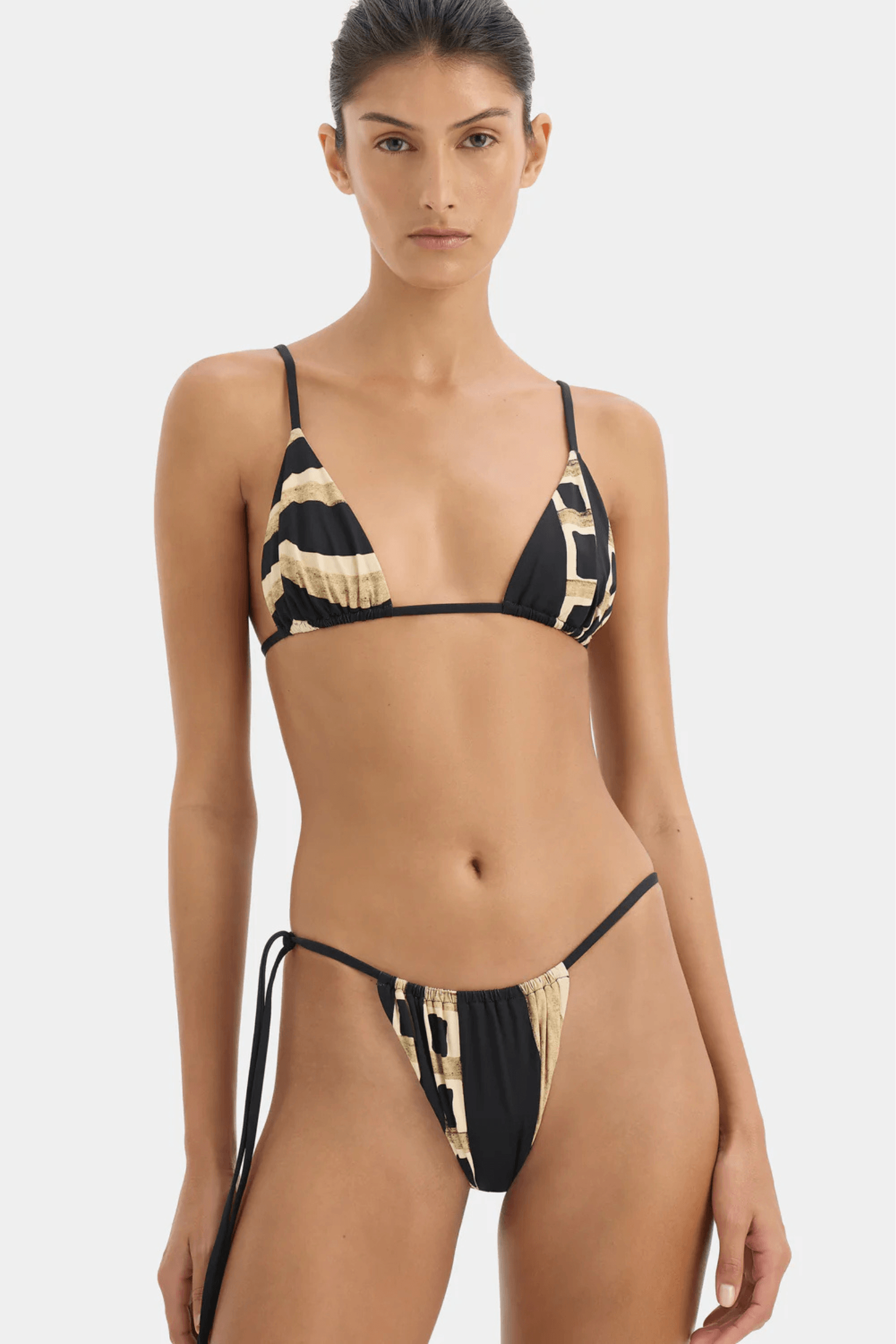 SONA STRING TRIANGLE TOP