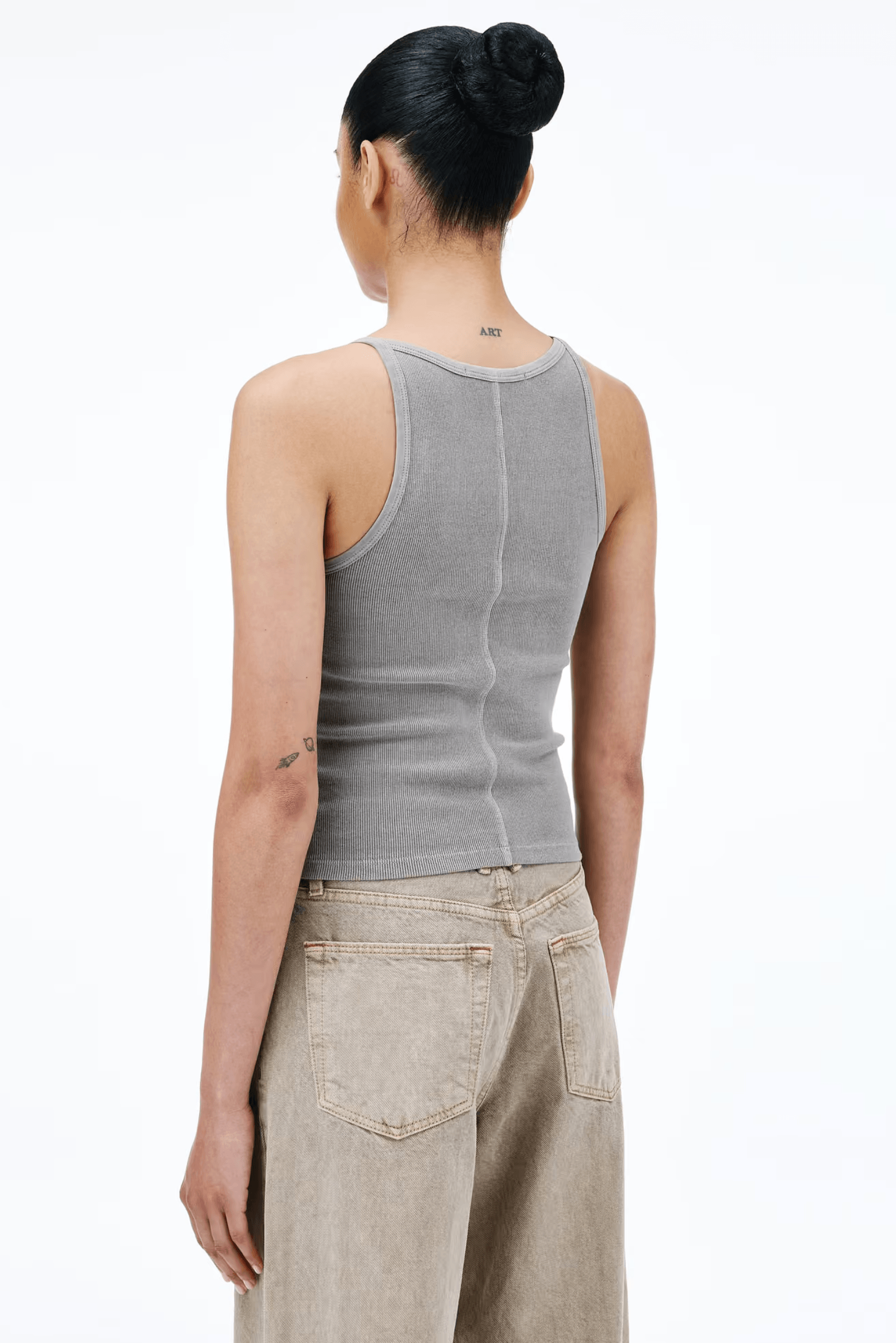 FITTED RIB TANK