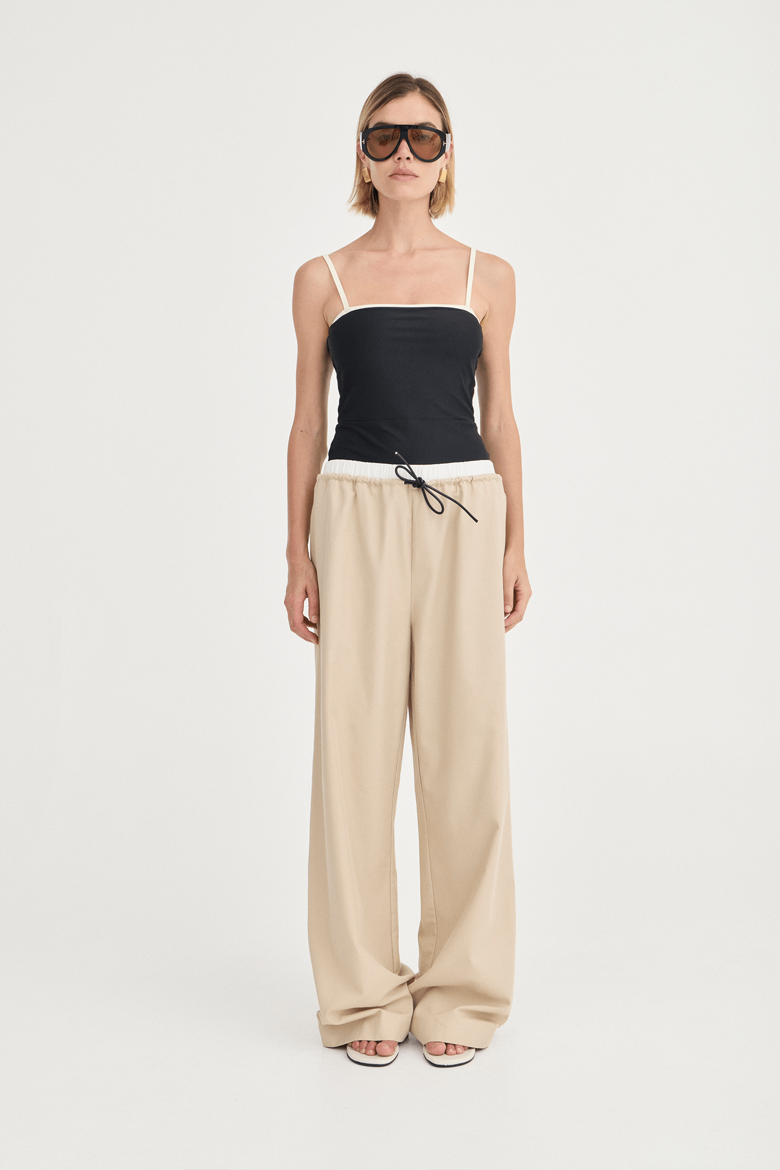 SOLAQUA SALONE PANTS TAN | THE NEW TREND