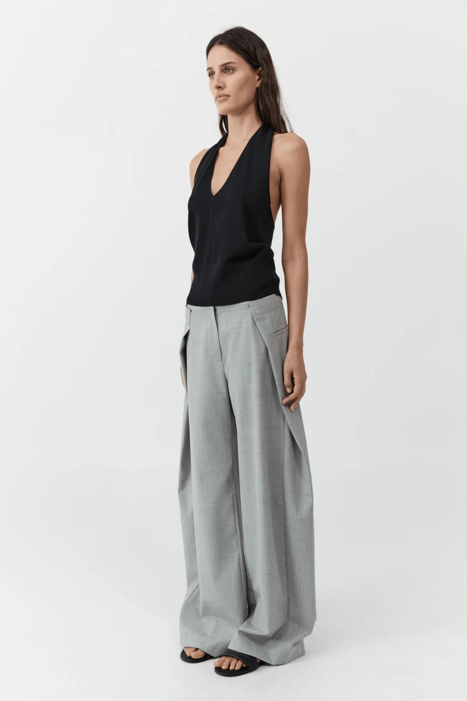 FINE MERINO HALTER NECK TOP