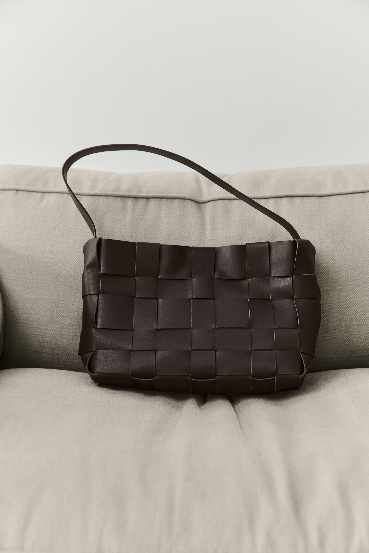 WOVEN LARGE TOTE