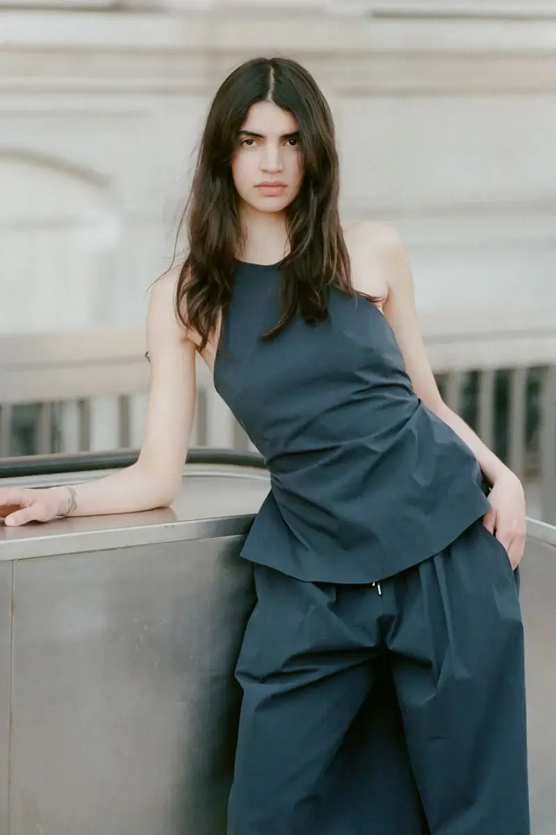 ST.AGNI EVERYDAY DRAWSTRING PANTS IN DARK INK | THE NEW TREND