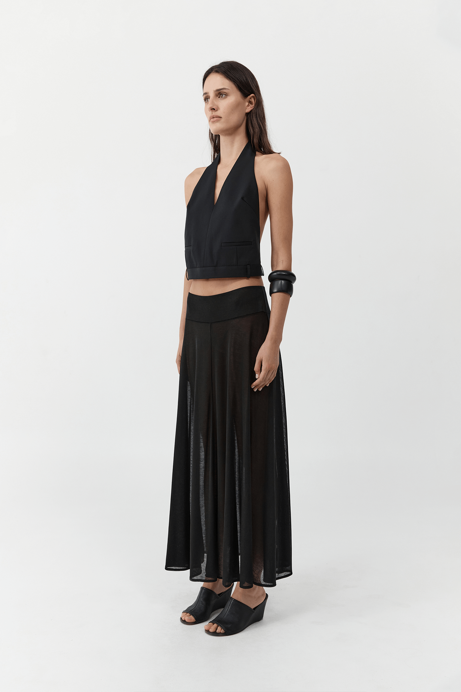 ST. AGNI UPSIDE DOWN HALTER TOP  | THE NEW TREND