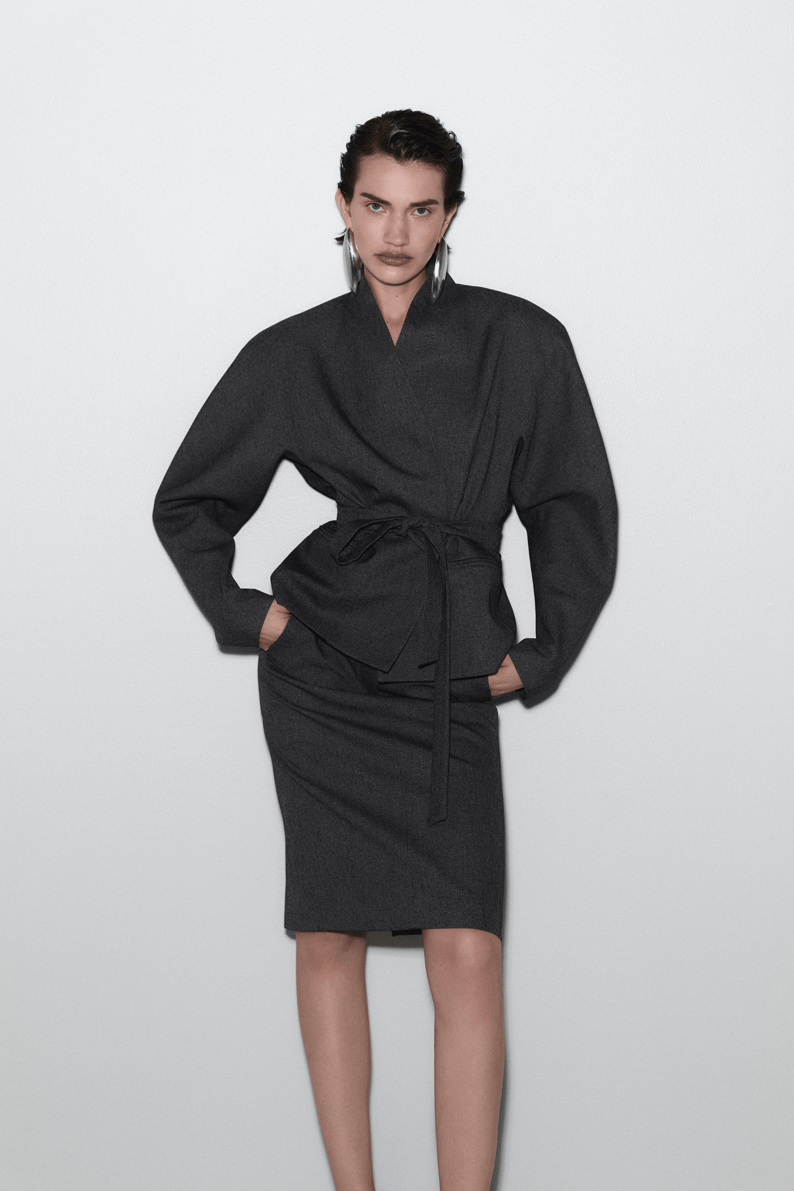 MARGAUX ROUNDED SHOULDER JACKET