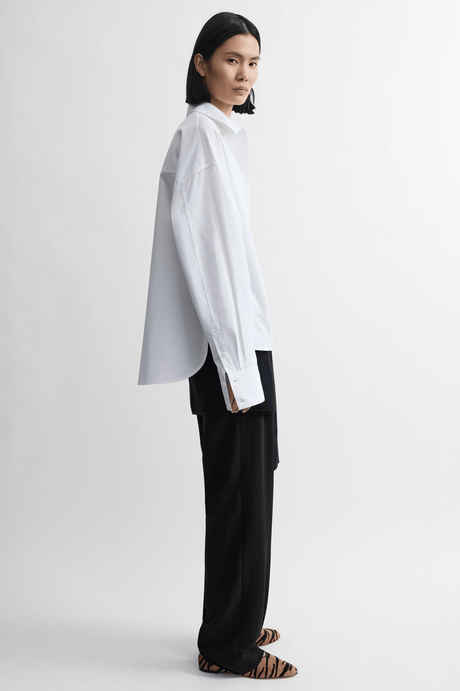 BOXY POPLIN SHIRT