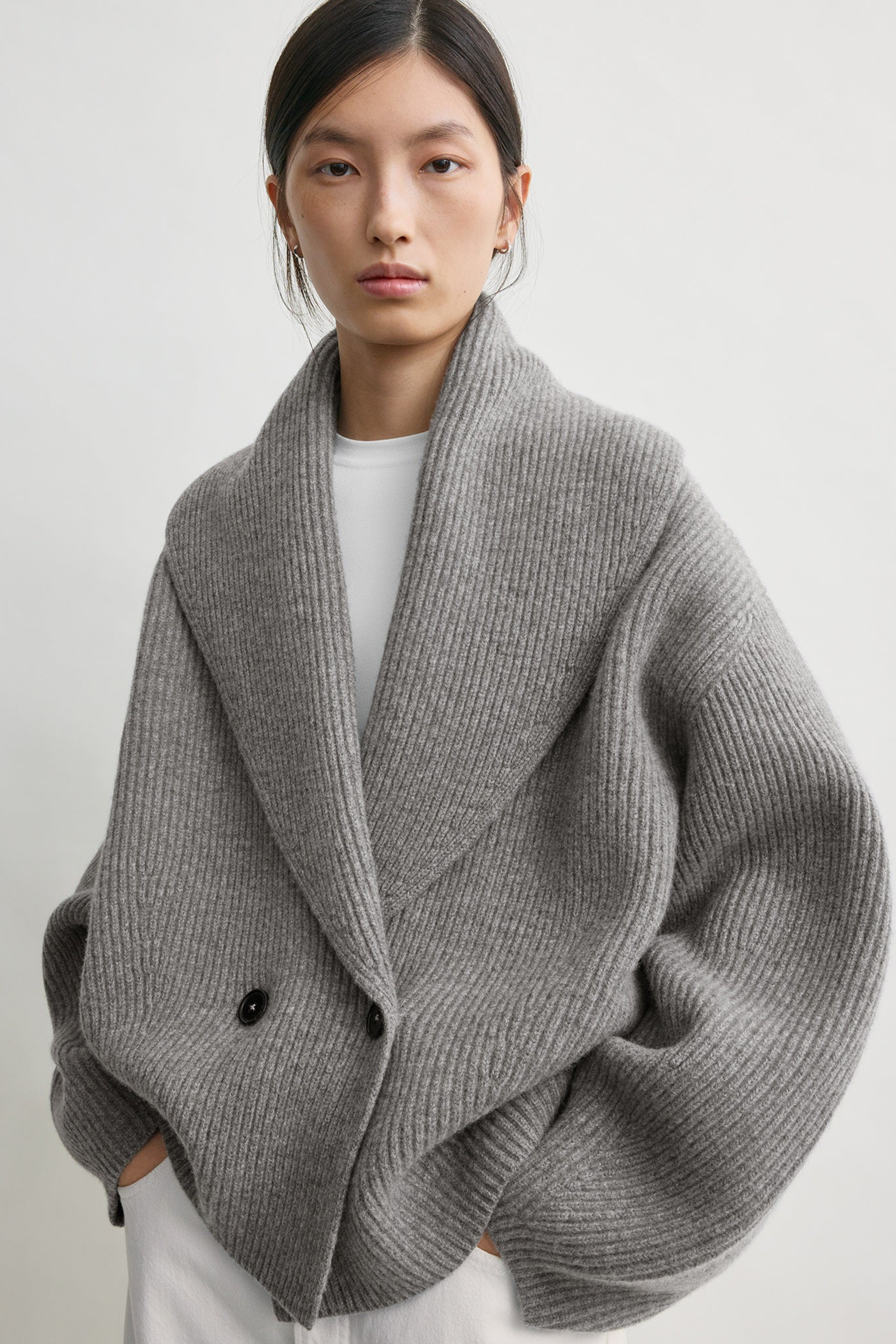SHAWL-LAPEL CARDIGAN