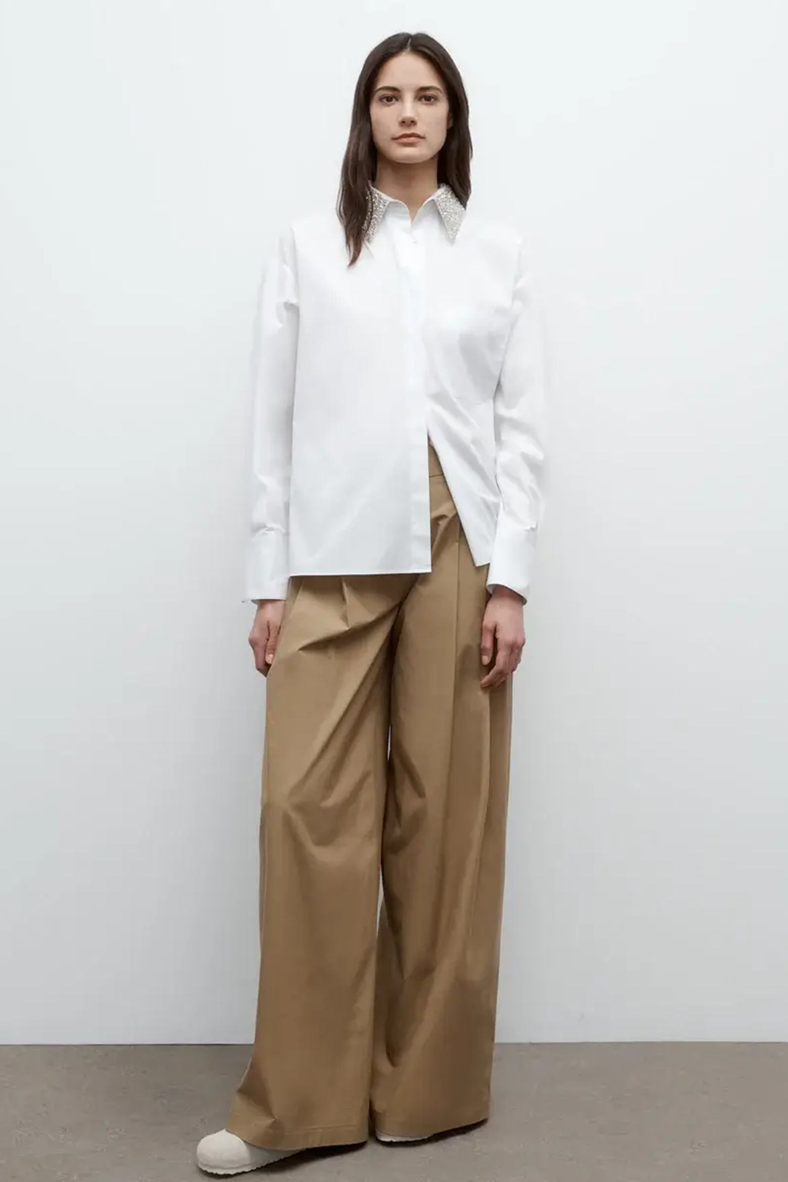 E.B. WITH CRYSTAL COLLAR SHIRT