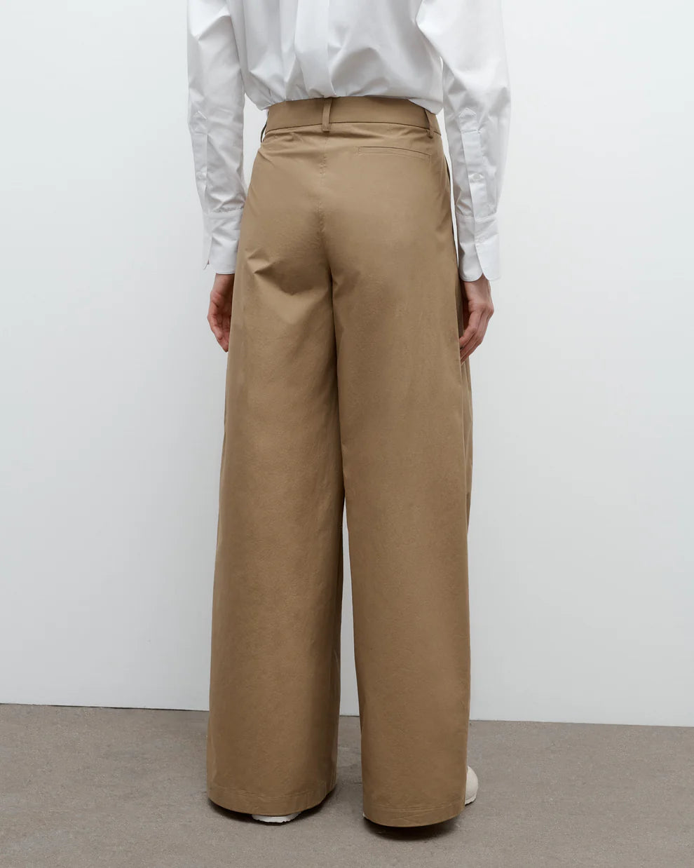 TWP NEXT DIDI PANT IN KELP | THE NEW TREND